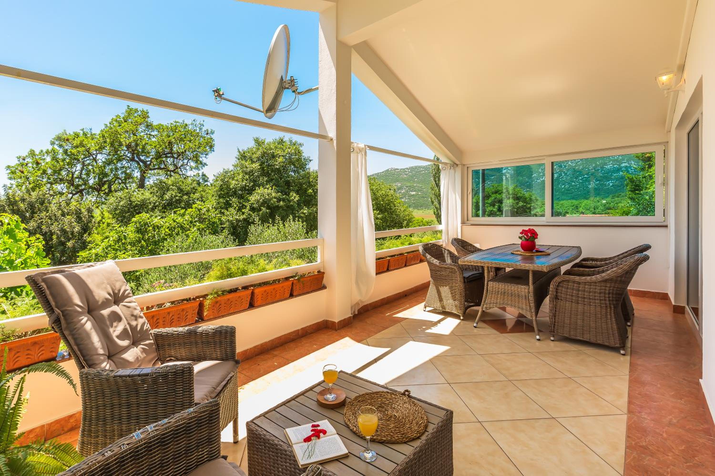 Villa Tina view 5