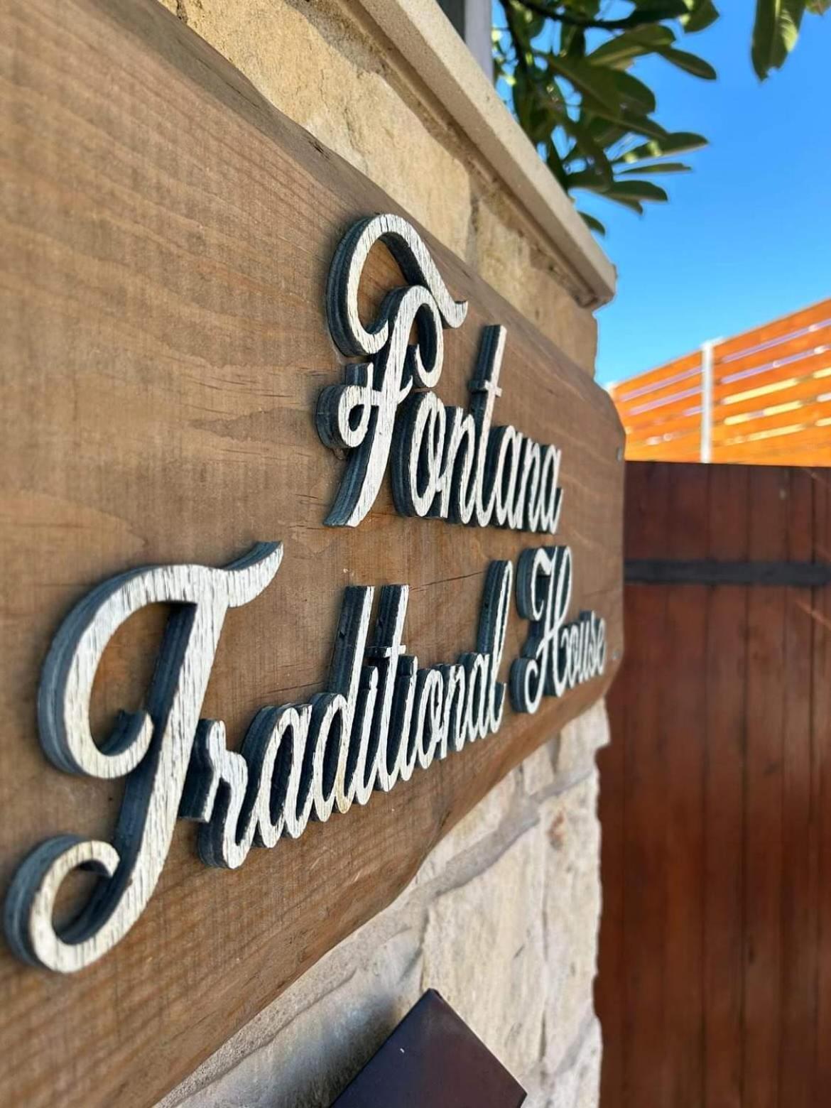 Fontana Traditional House