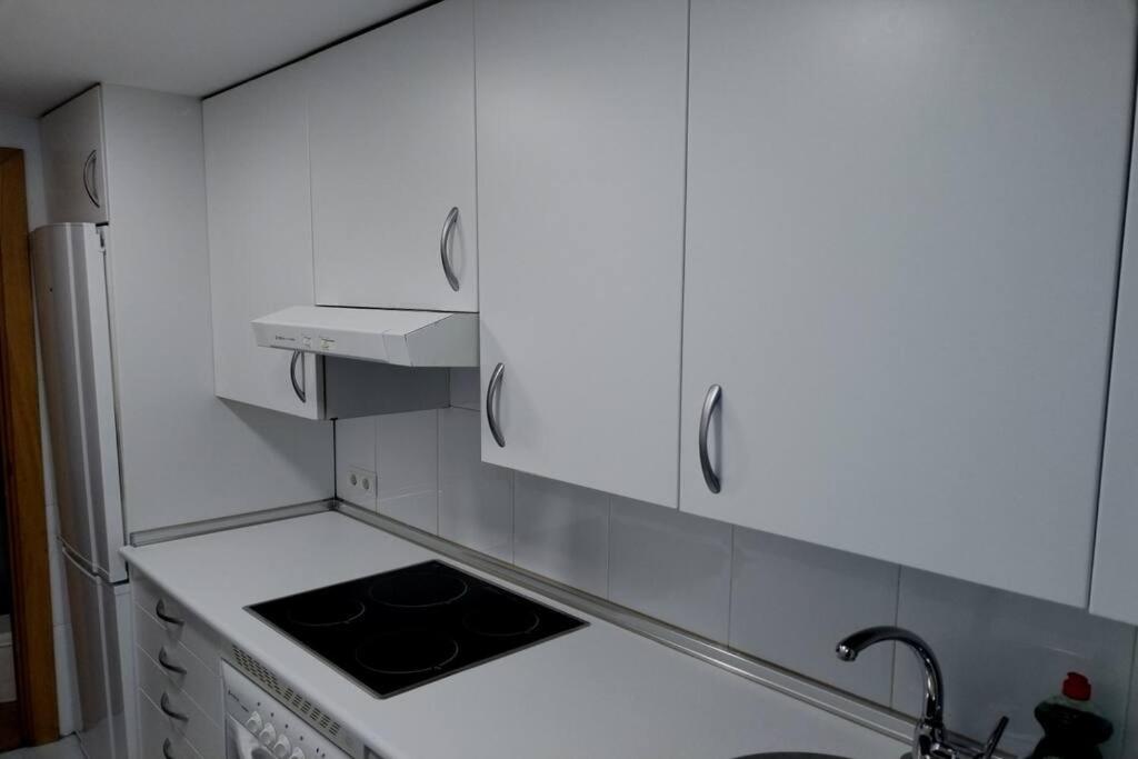 Aeropuerto Ifema Wanda CR en Madrid — kitchen