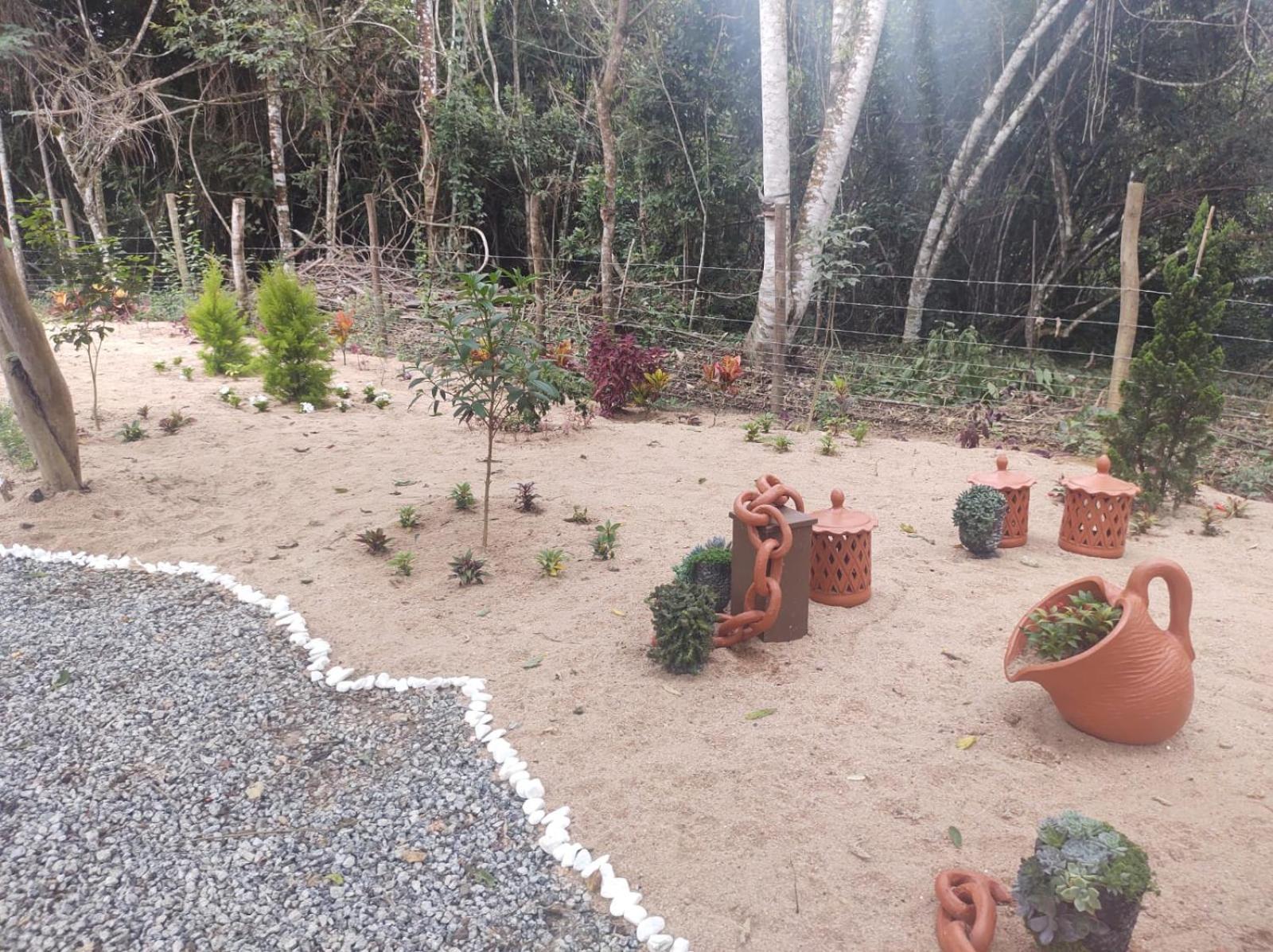 CASA DE CAMPO Banheira, Lareira e Cachoeira