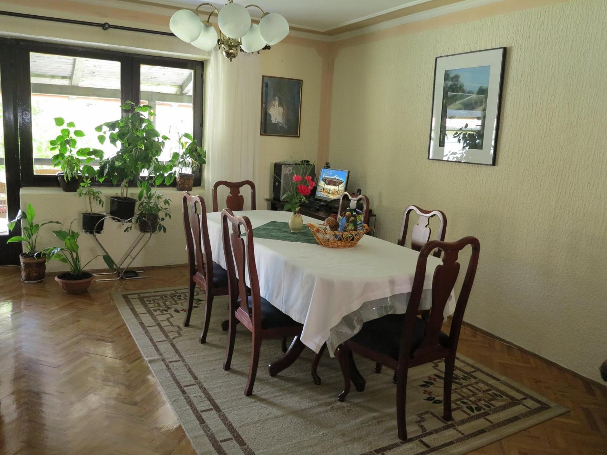 LAVRNIĆ view 4