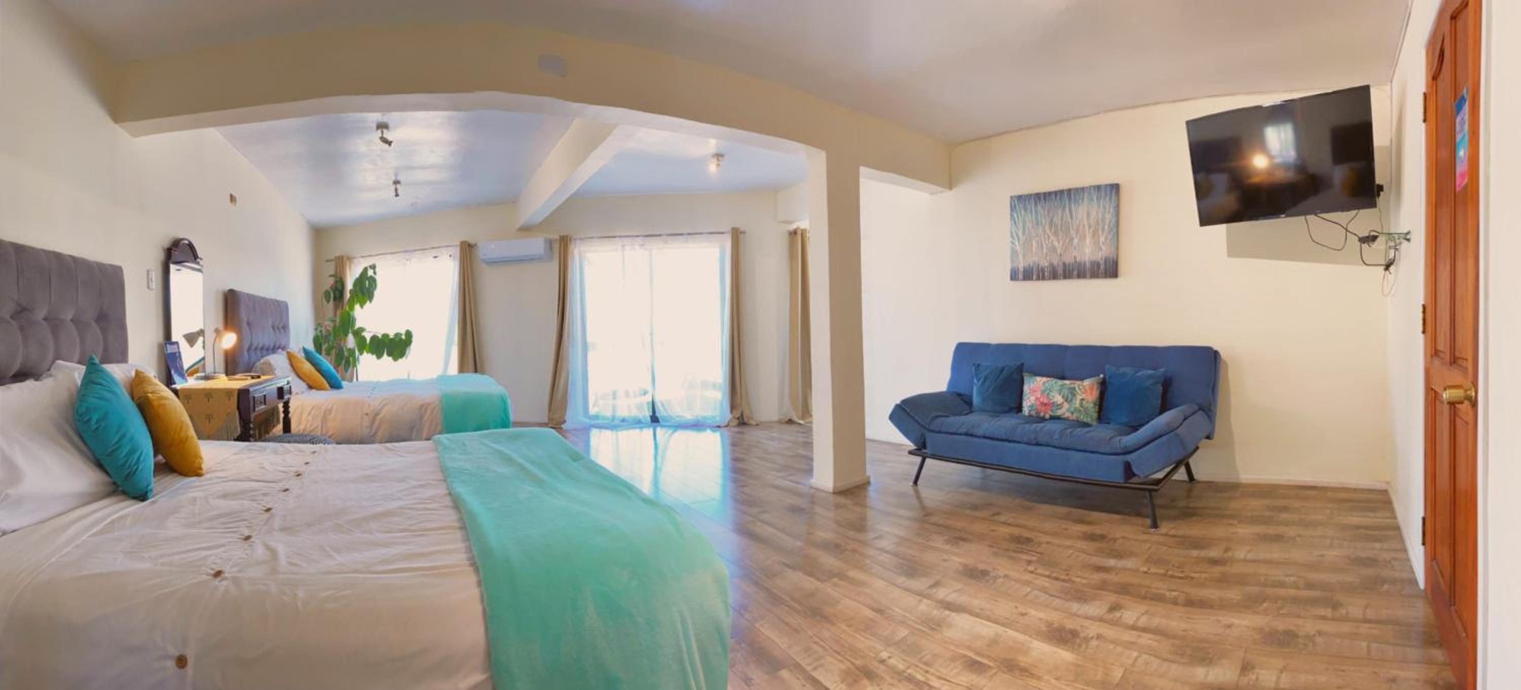 South Landing Inn
