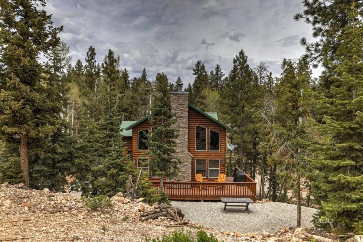 The Duck Creek Village Getaway