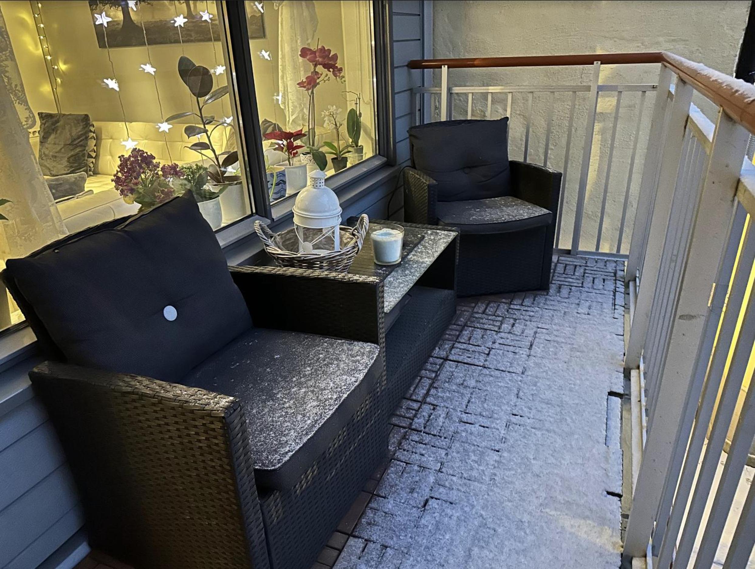 Central and cozy next to Oslo S