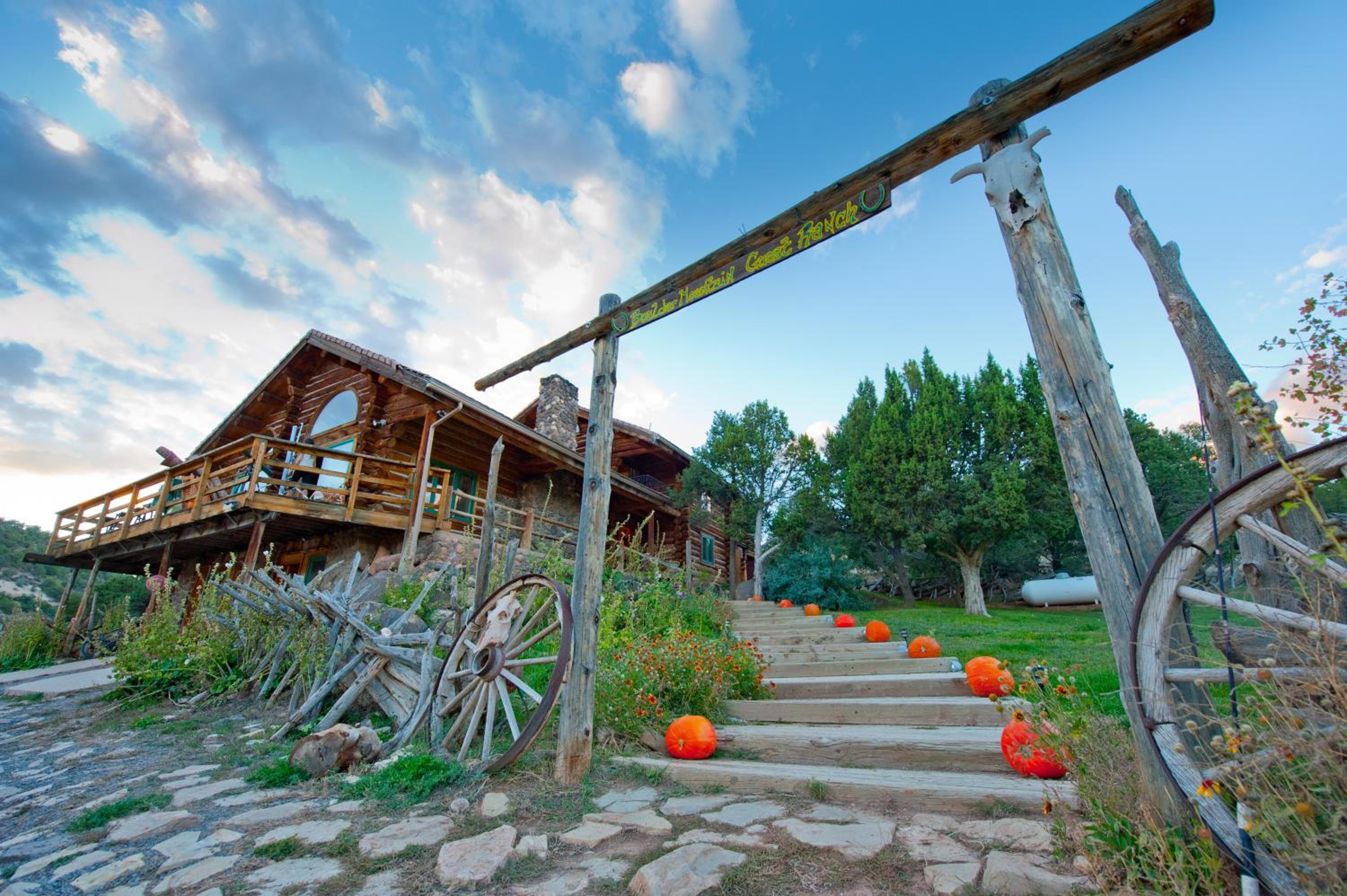 Boulder Mountain Guest Ranch