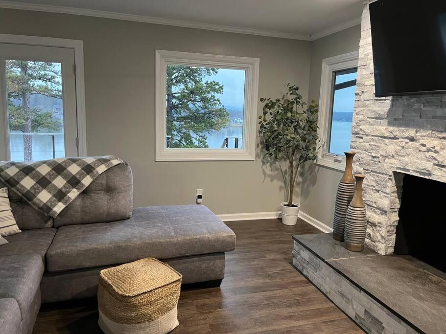 Modern Lakefront Views at Lake Hickory Haven view 4