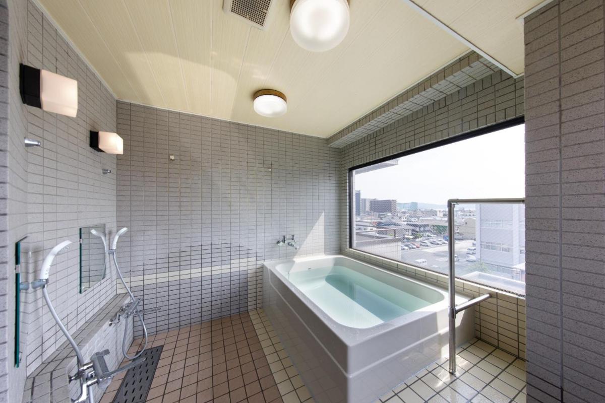 Jacuzzi