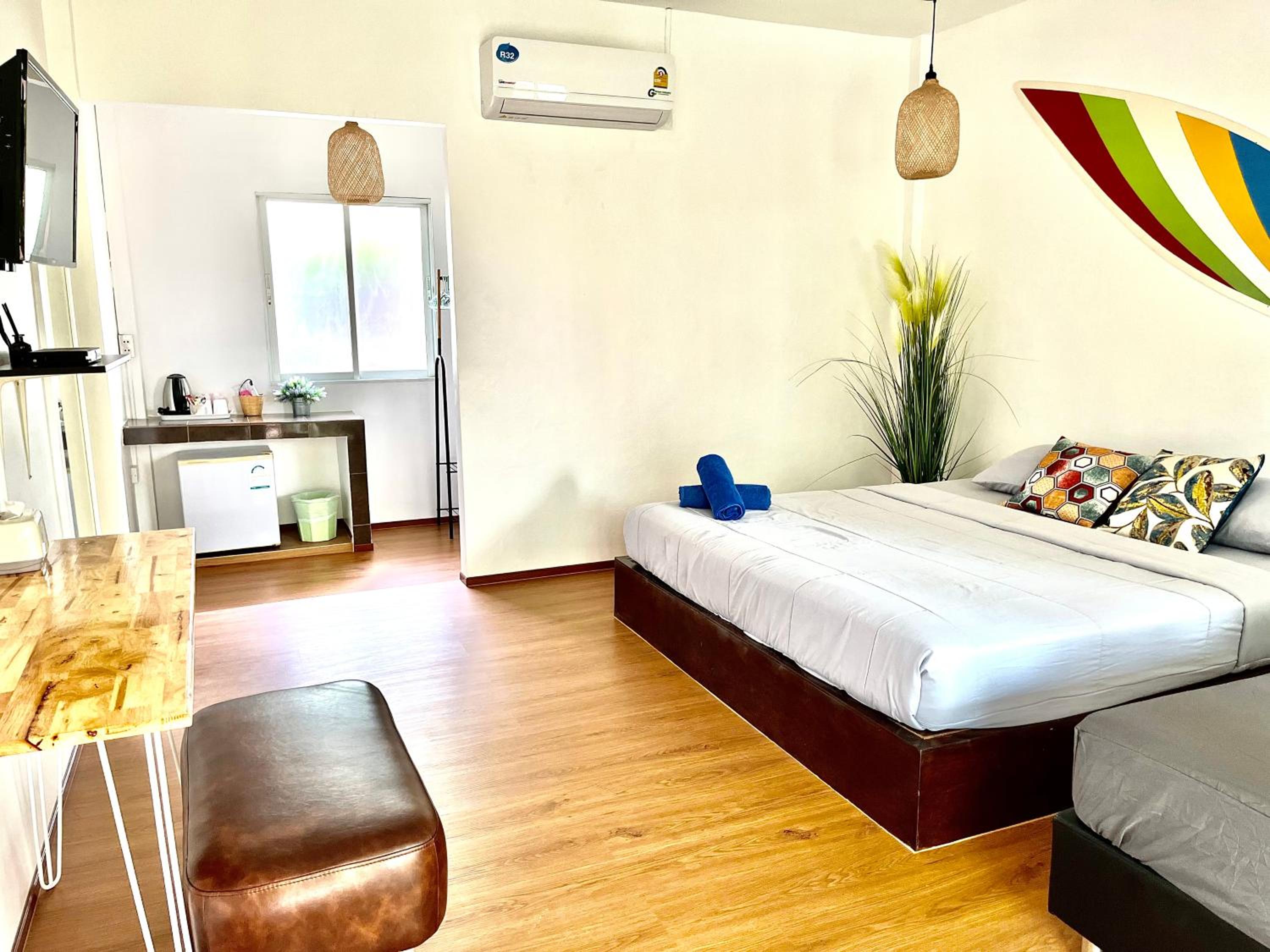 Insook Ko Larn Resort