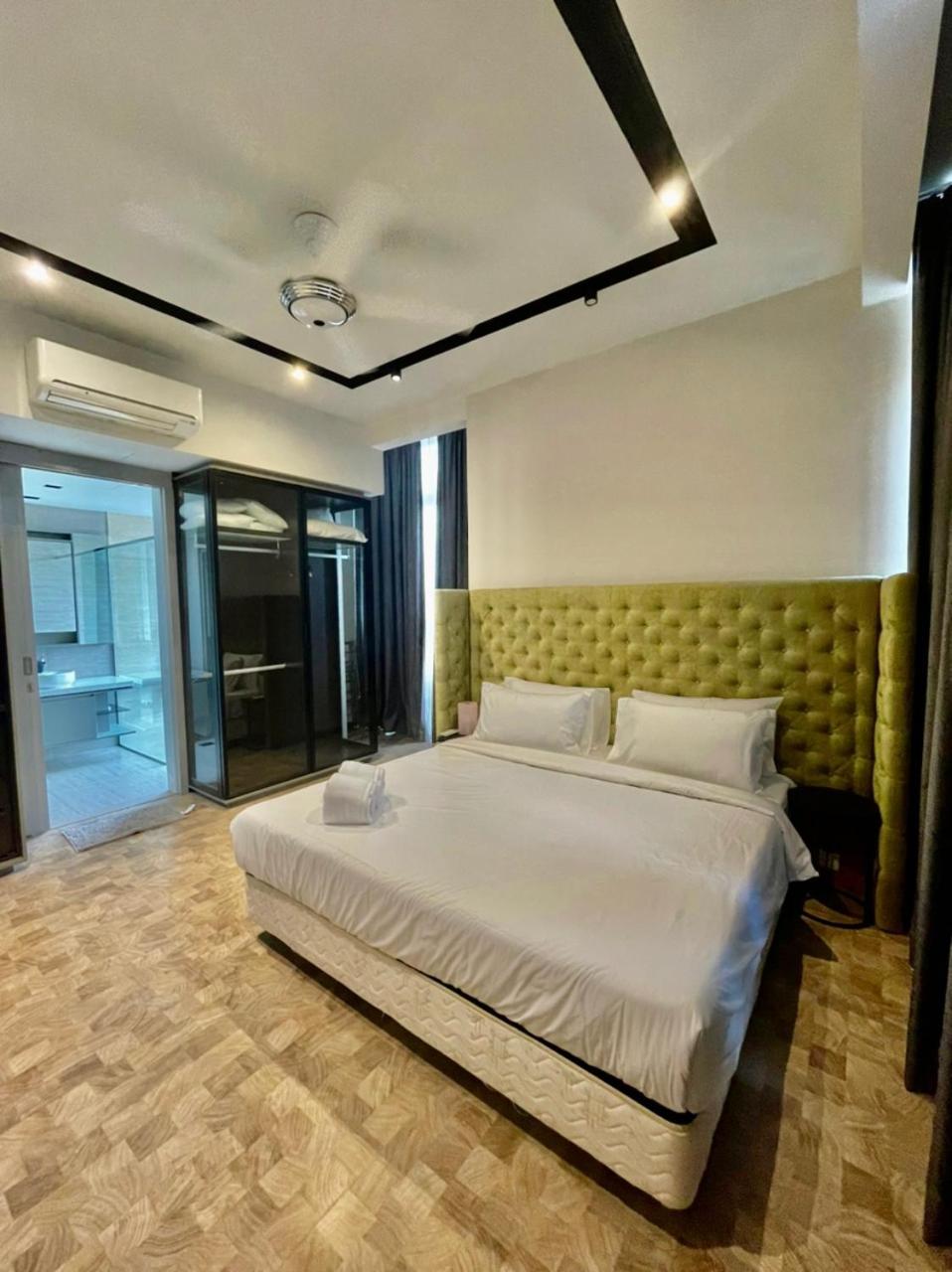 ExpressionZ Suites KLCC by EC