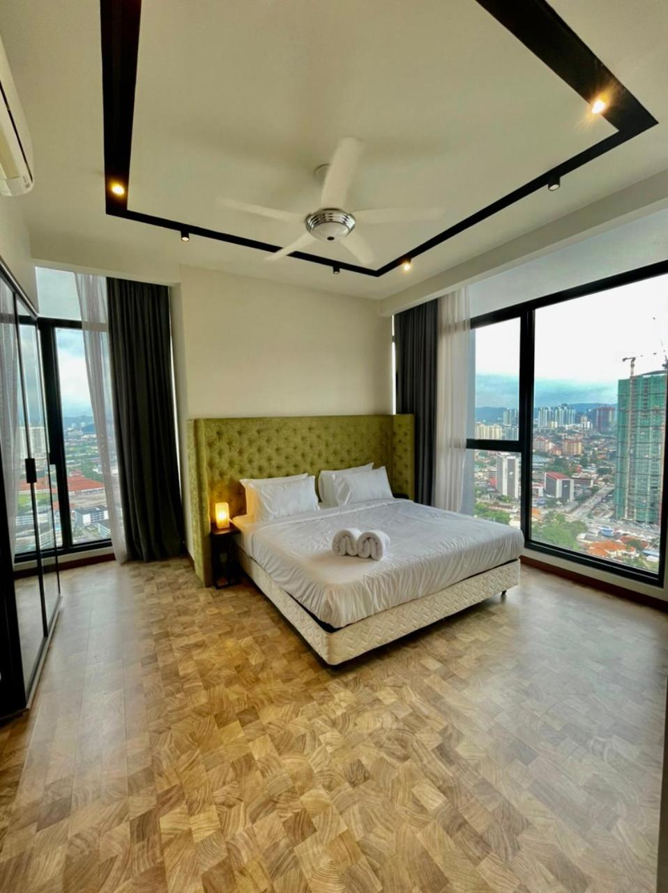 ExpressionZ Suites KLCC by EC