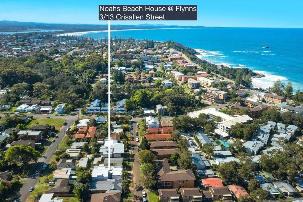 Noahs Beach House - at Flynns