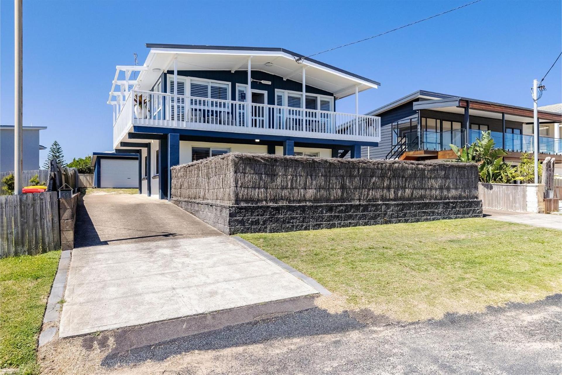 Pet friendly Anna Bay Beach Shack, 44 Ocean Avenue - fantastic 2 storey house with spectacular views