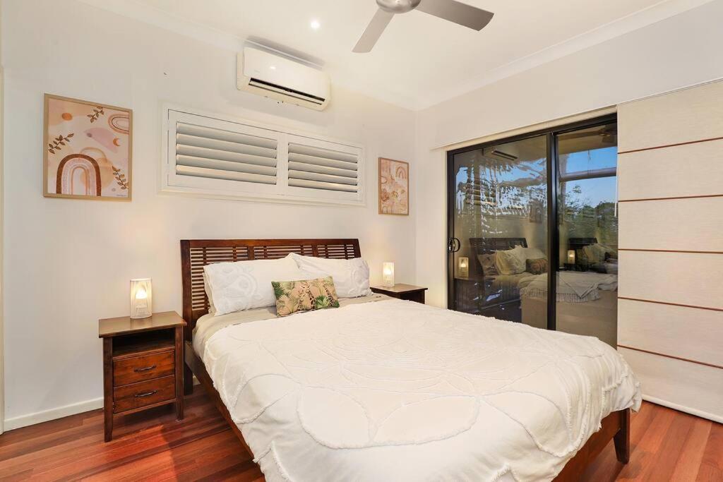 Luxury Holiday Home in Alex - Heated Pool - Pets Allowed