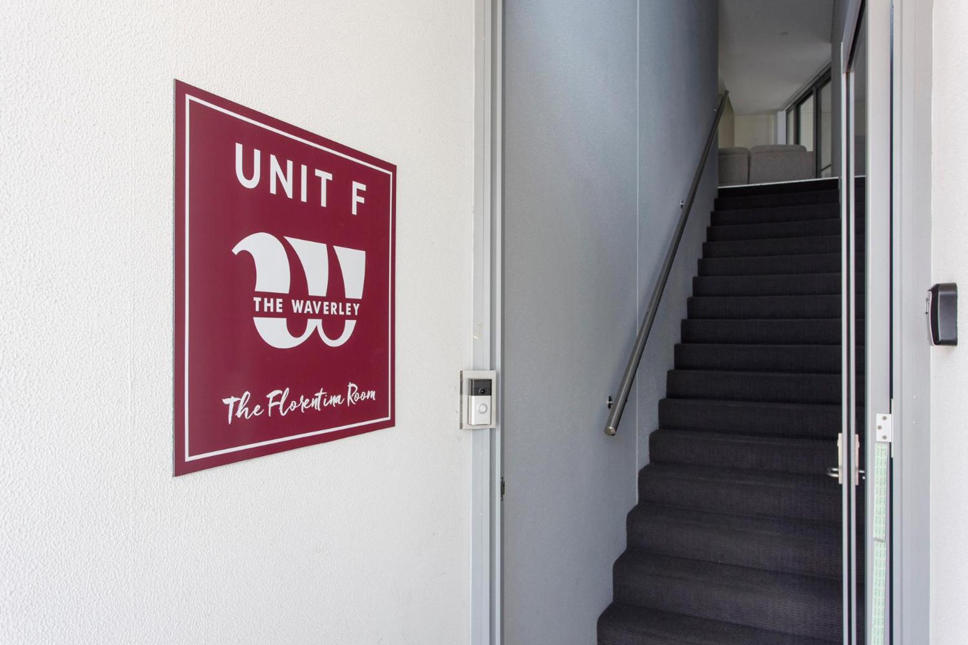 Waverley apartment F-two bedrooms wifi available