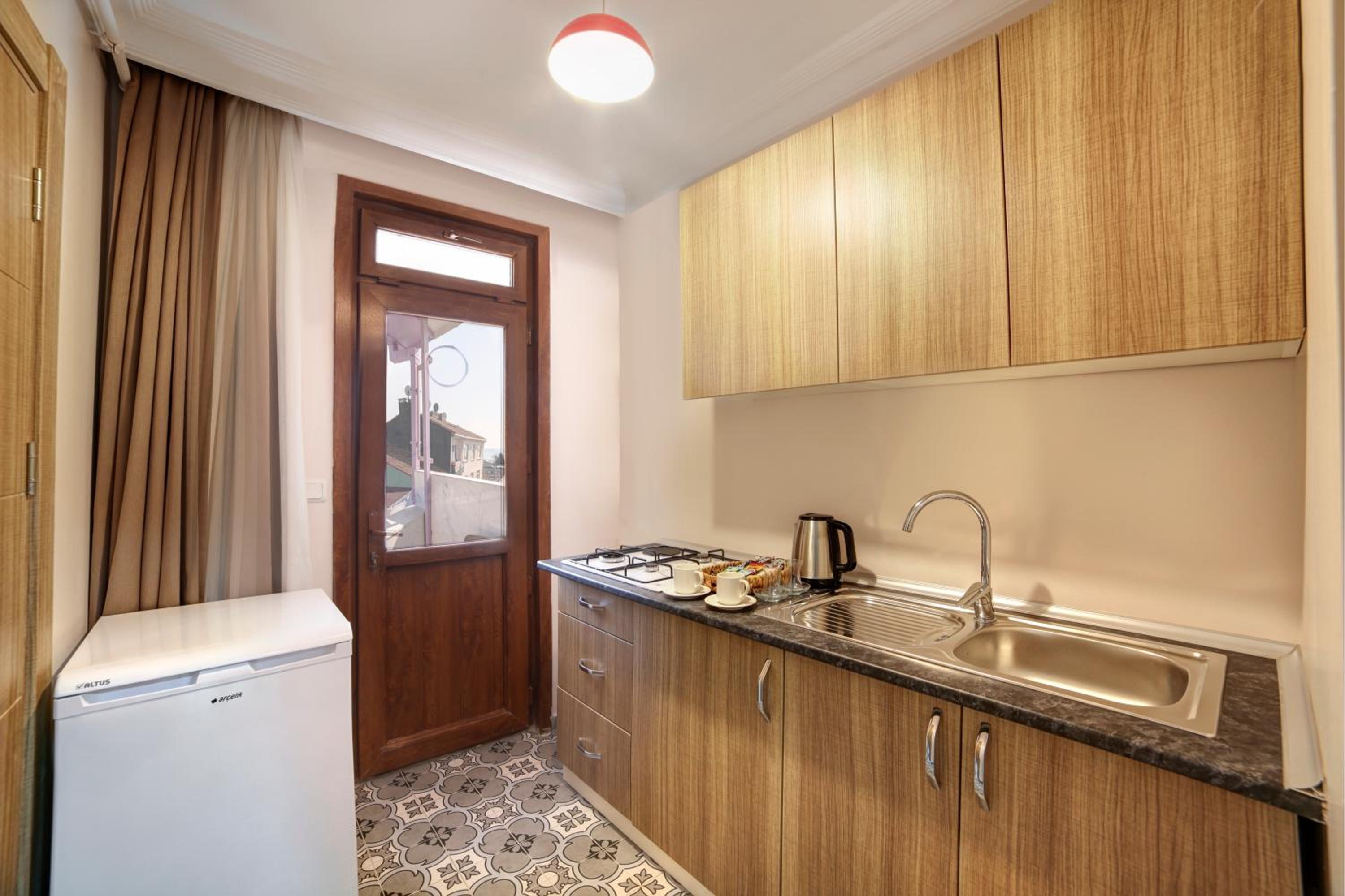 SEVEN ROSES APART OTEL - Image 24