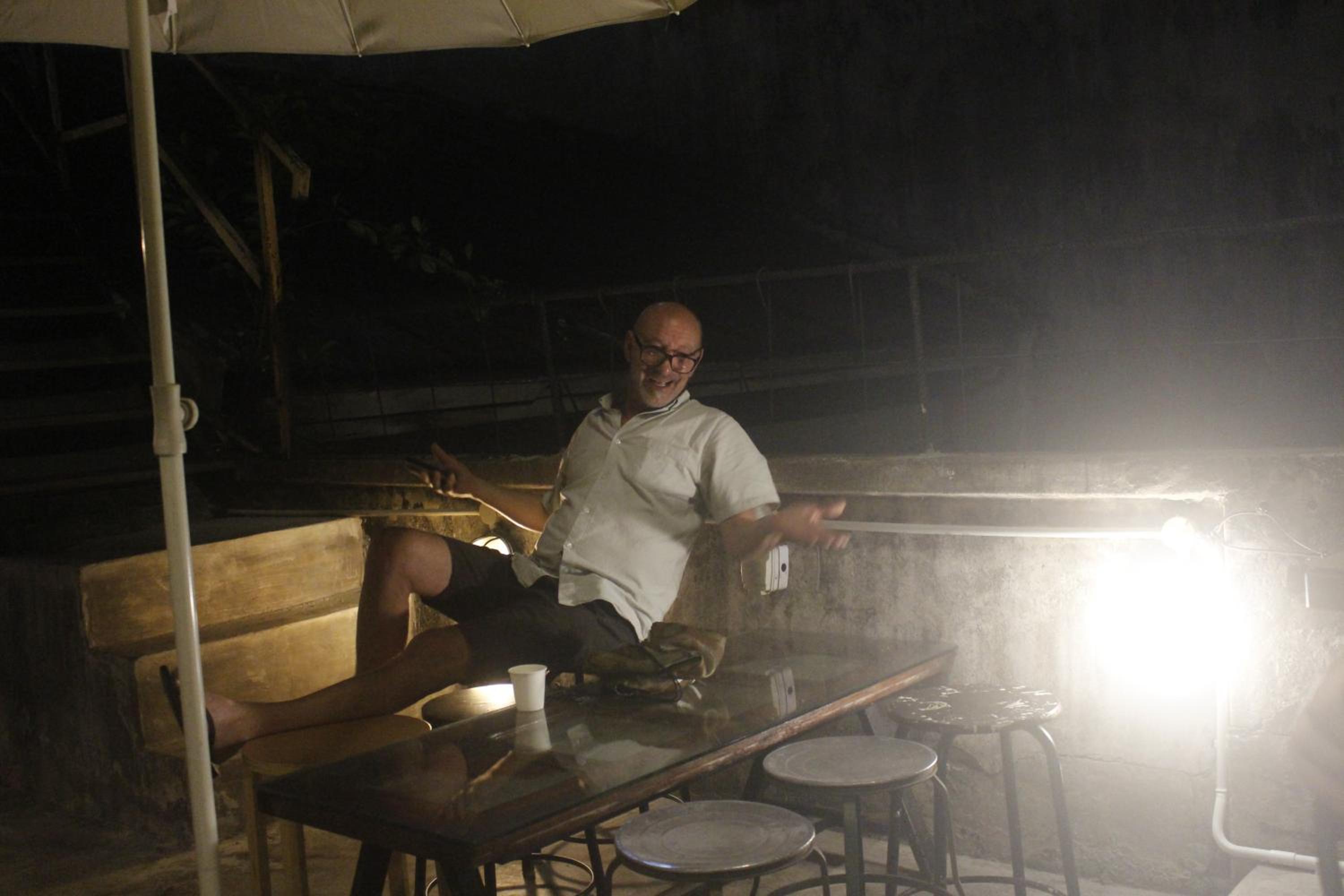 Chinatown Hostel by Mingle - Rooftop Private Jacuzzi with Bar