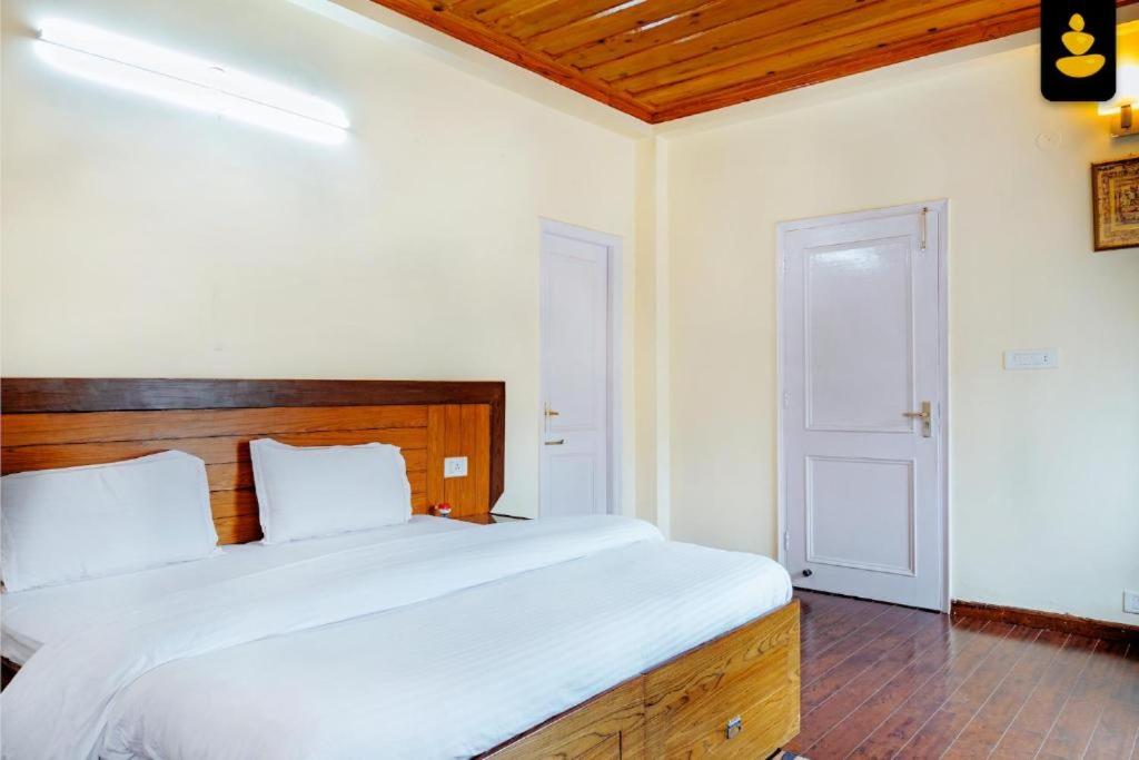 Livingstone Majestic Chalet 2BHK