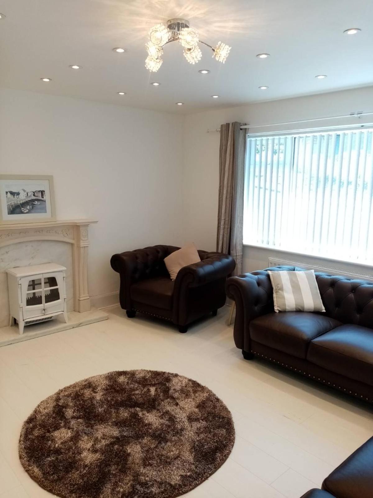 Anglesey home by the sea view 5
