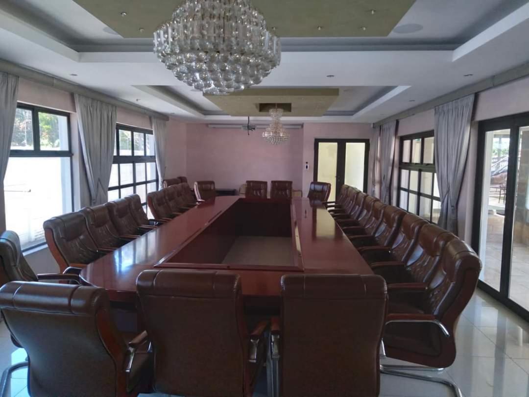 meeting & event spaces