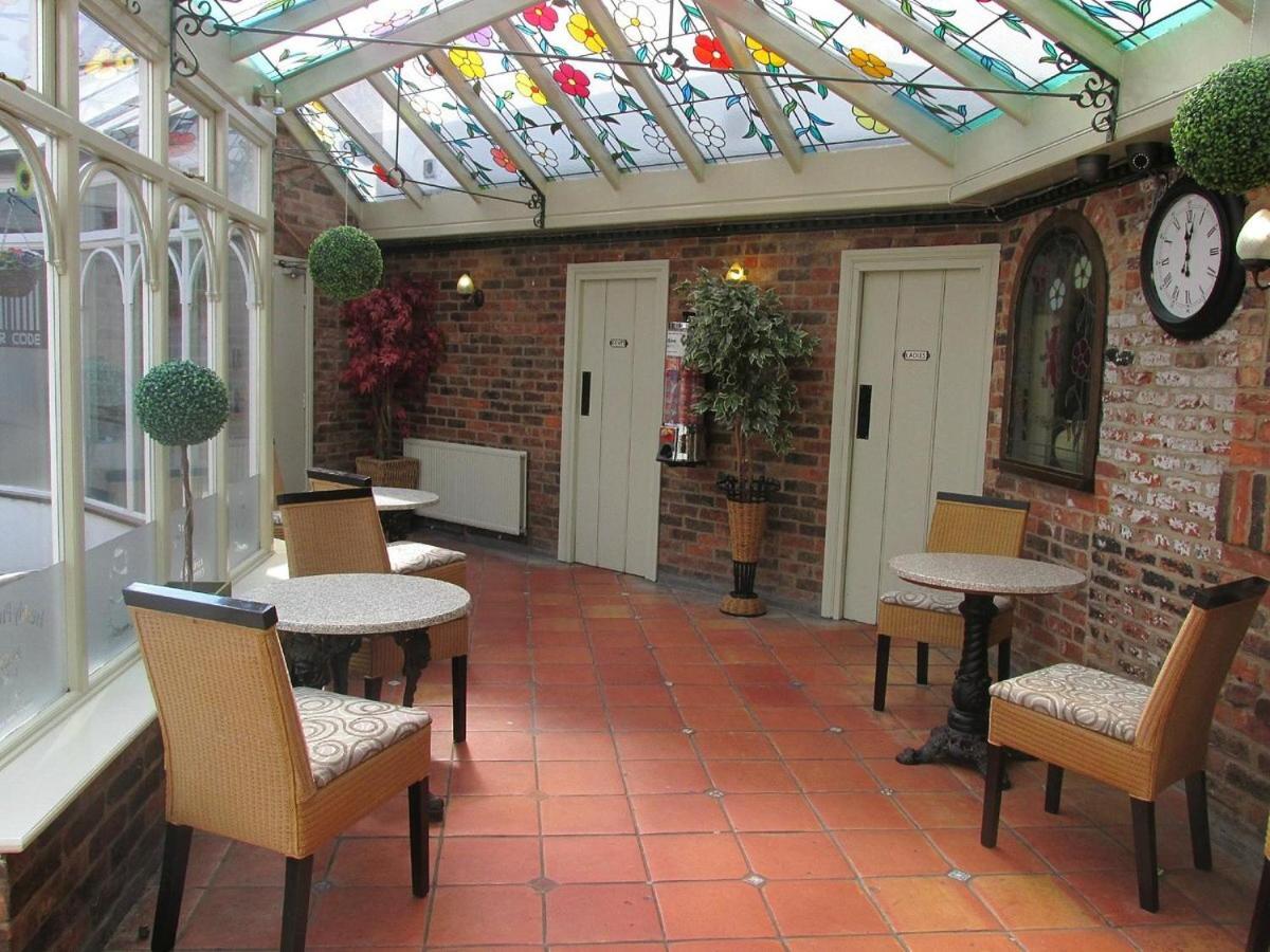 Red Lion Coaching Inn