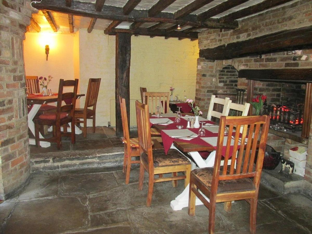 Red Lion Coaching Inn