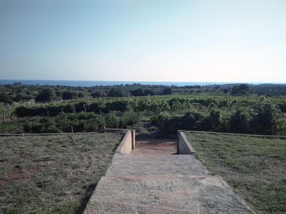 Spacious rustic country house with sea view view 4