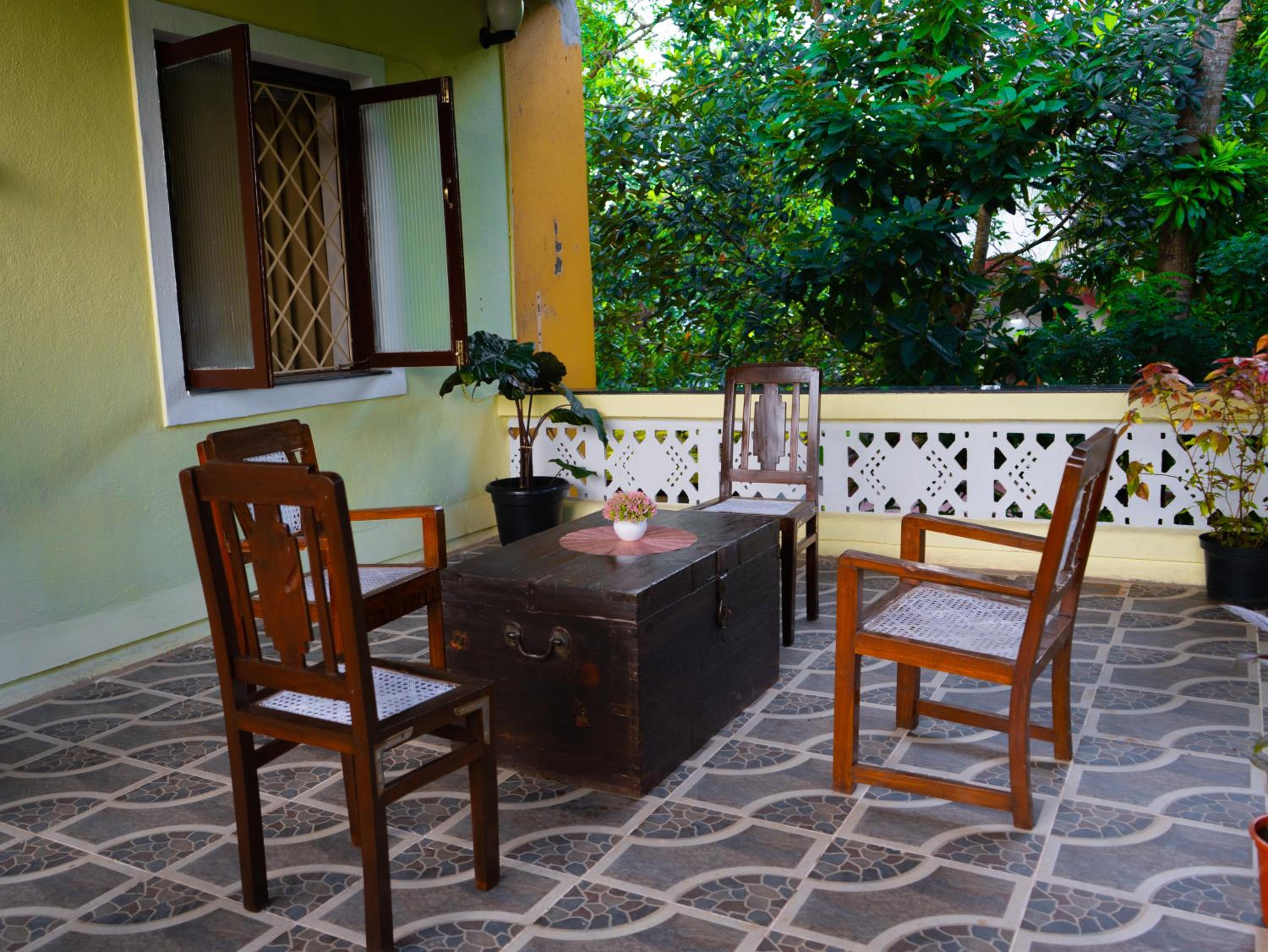 3 Bedroom Holiday Home near Baga & Calangute, Free Parking & Wi-Fi view 2