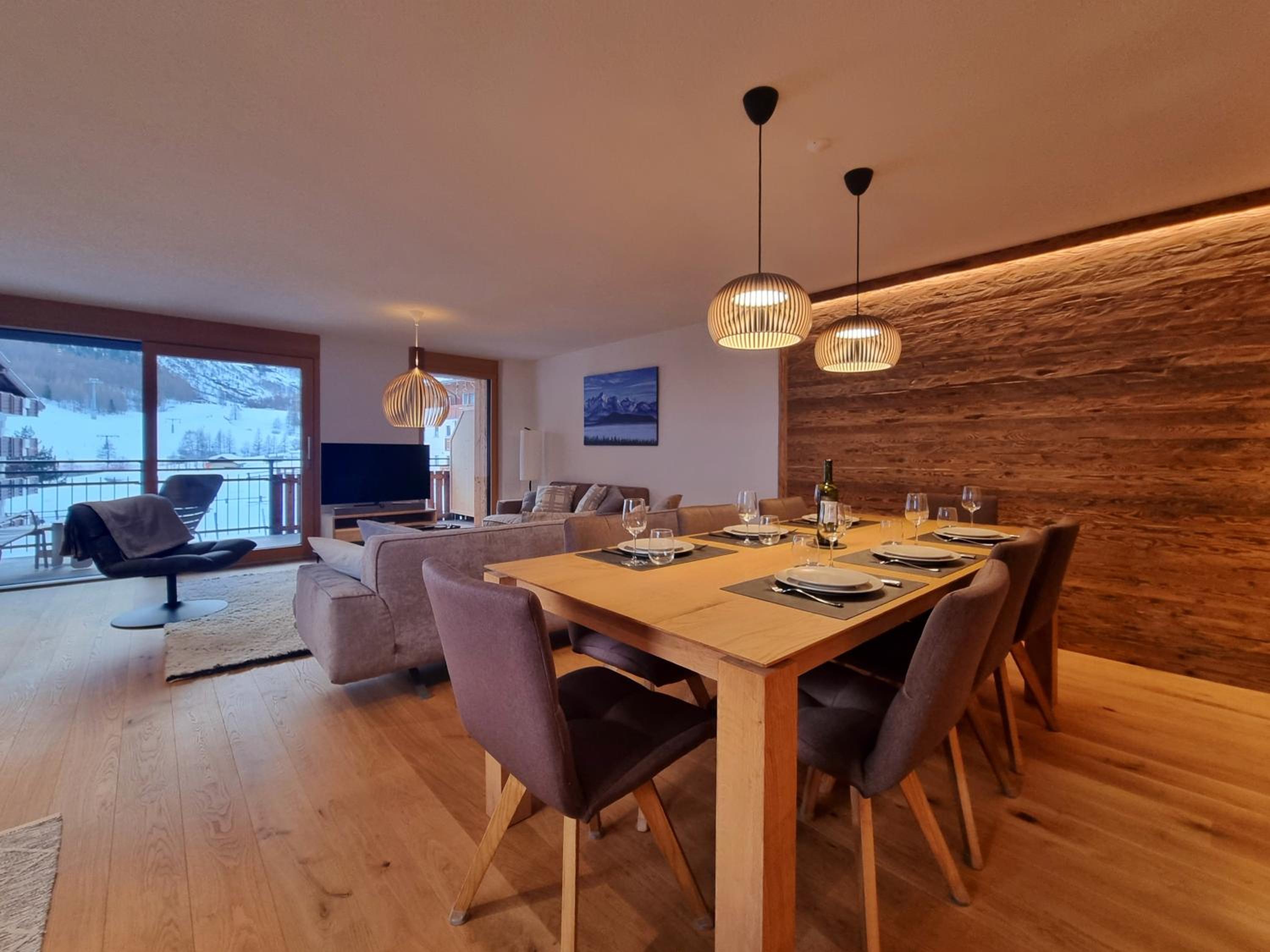 Berghof 2nd Floor