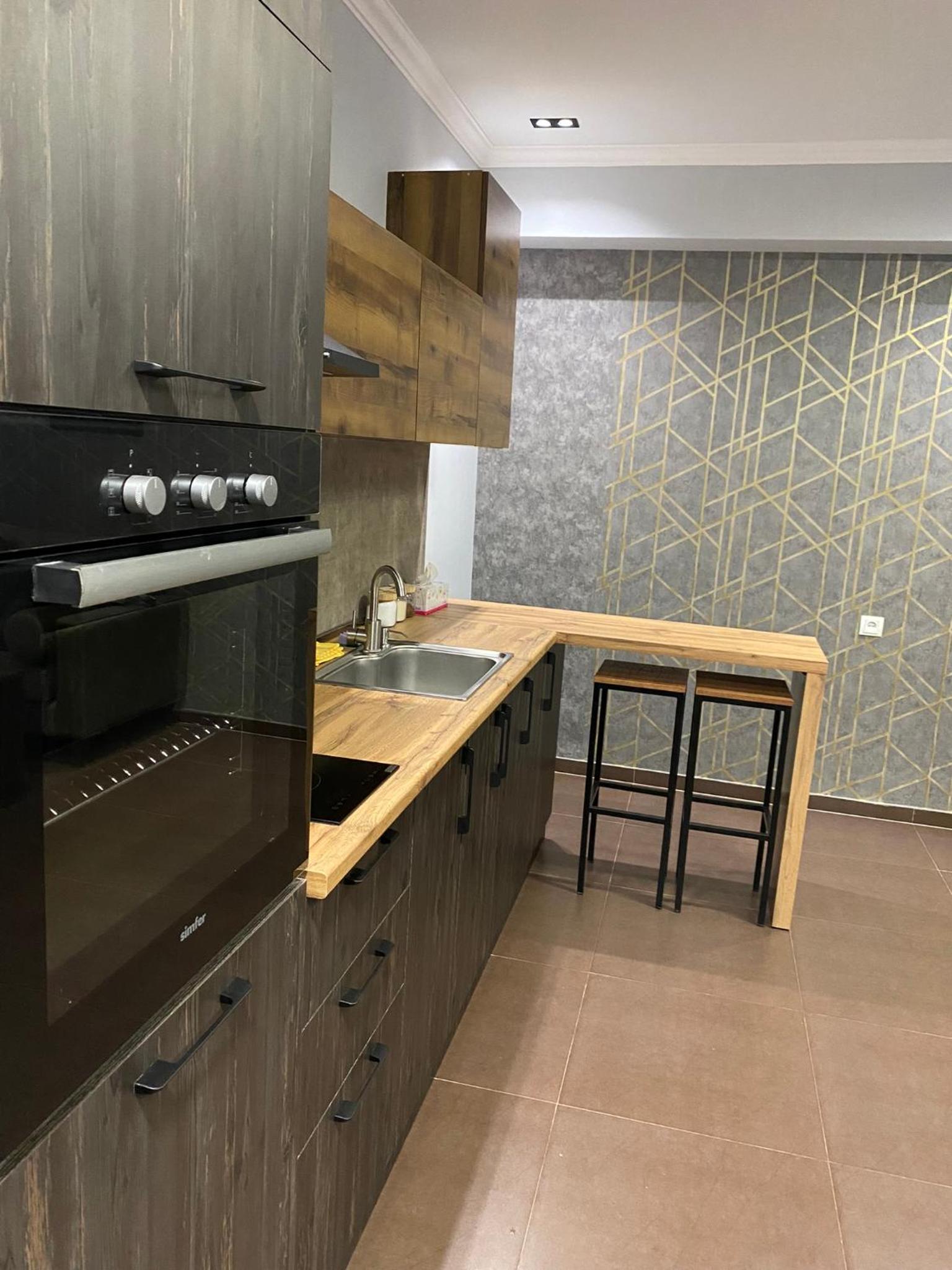 One Central Apartment