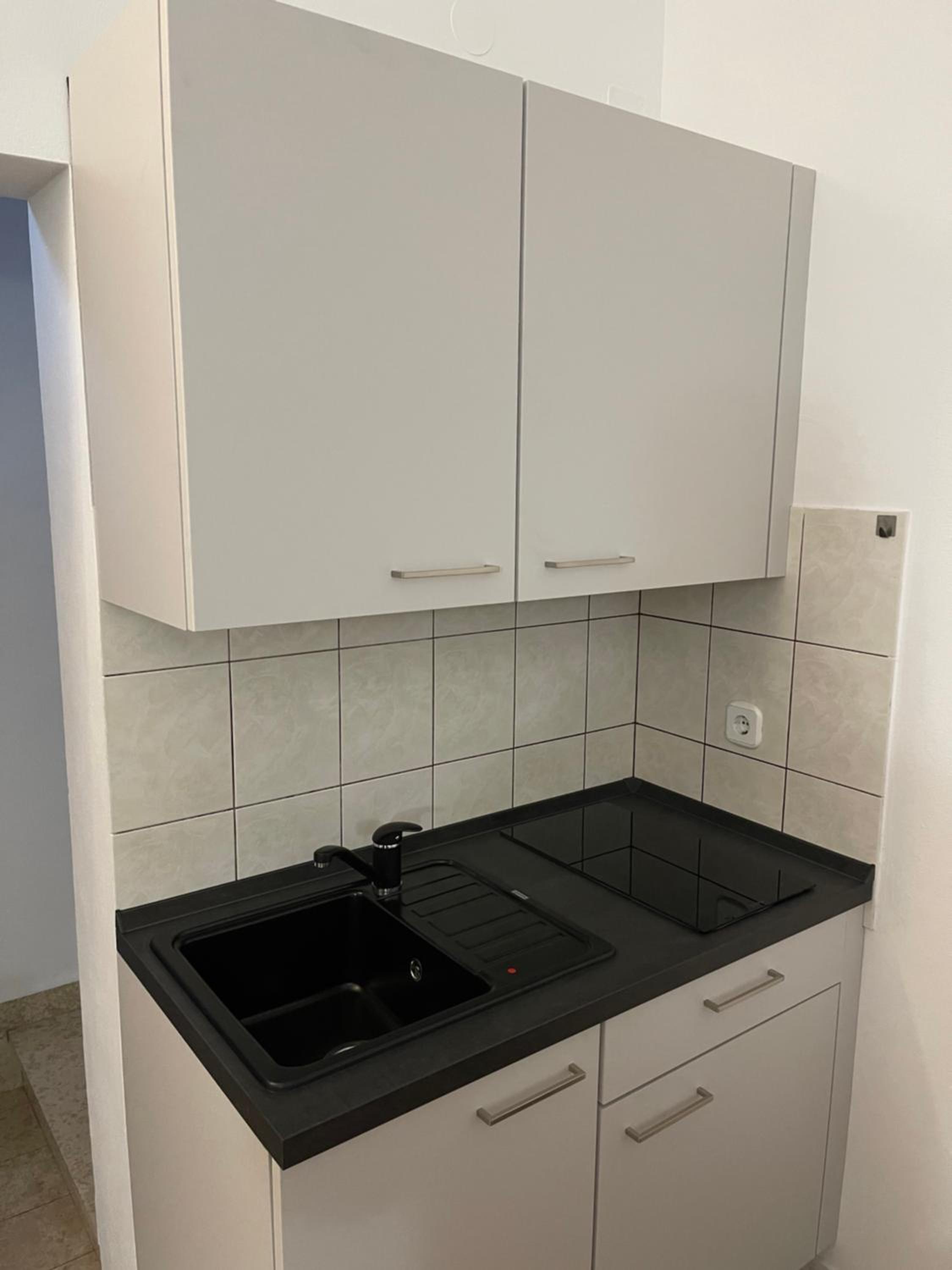 Apartments Zdjelar