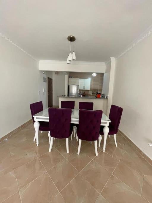 Lovely 3 bedroom ground floor flat. Private garden