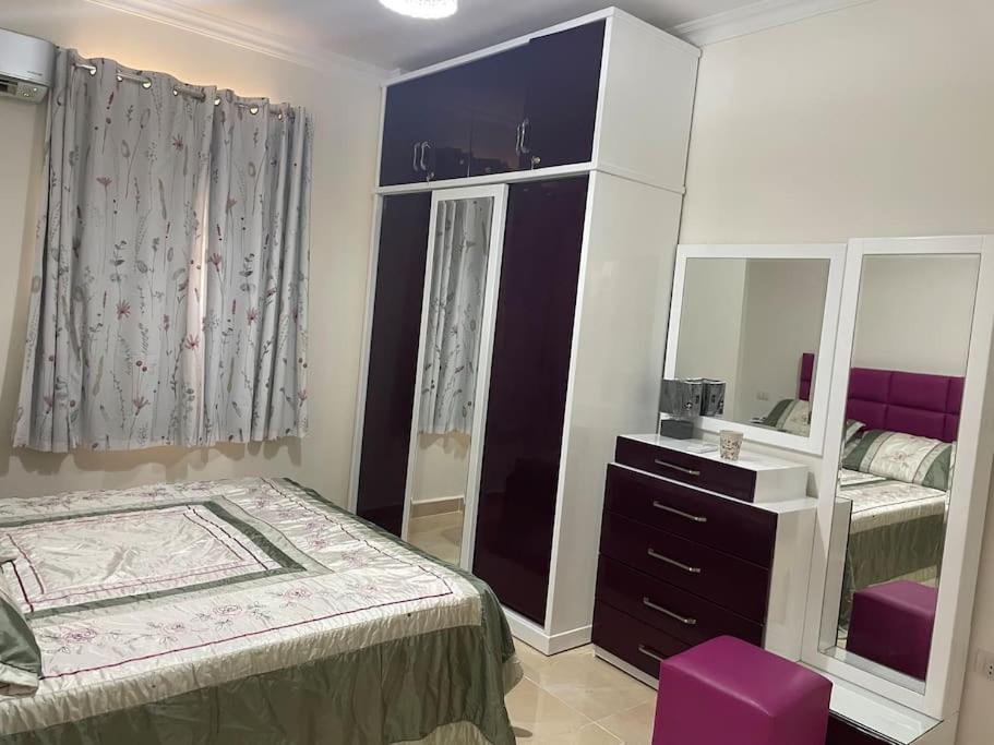 Lovely 3 bedroom ground floor flat. Private garden