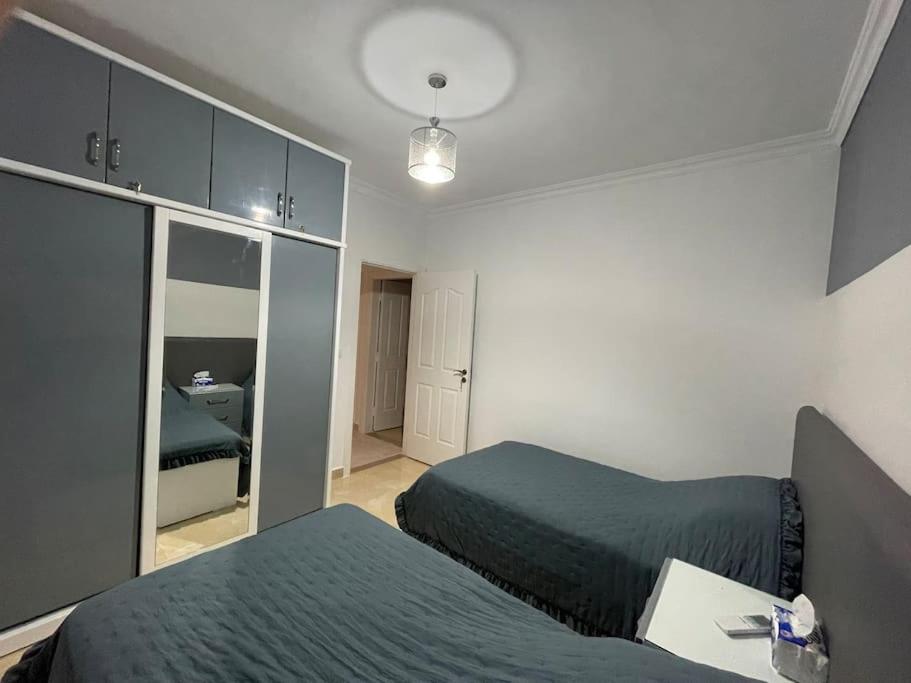 Lovely 3 bedroom ground floor flat. Private garden