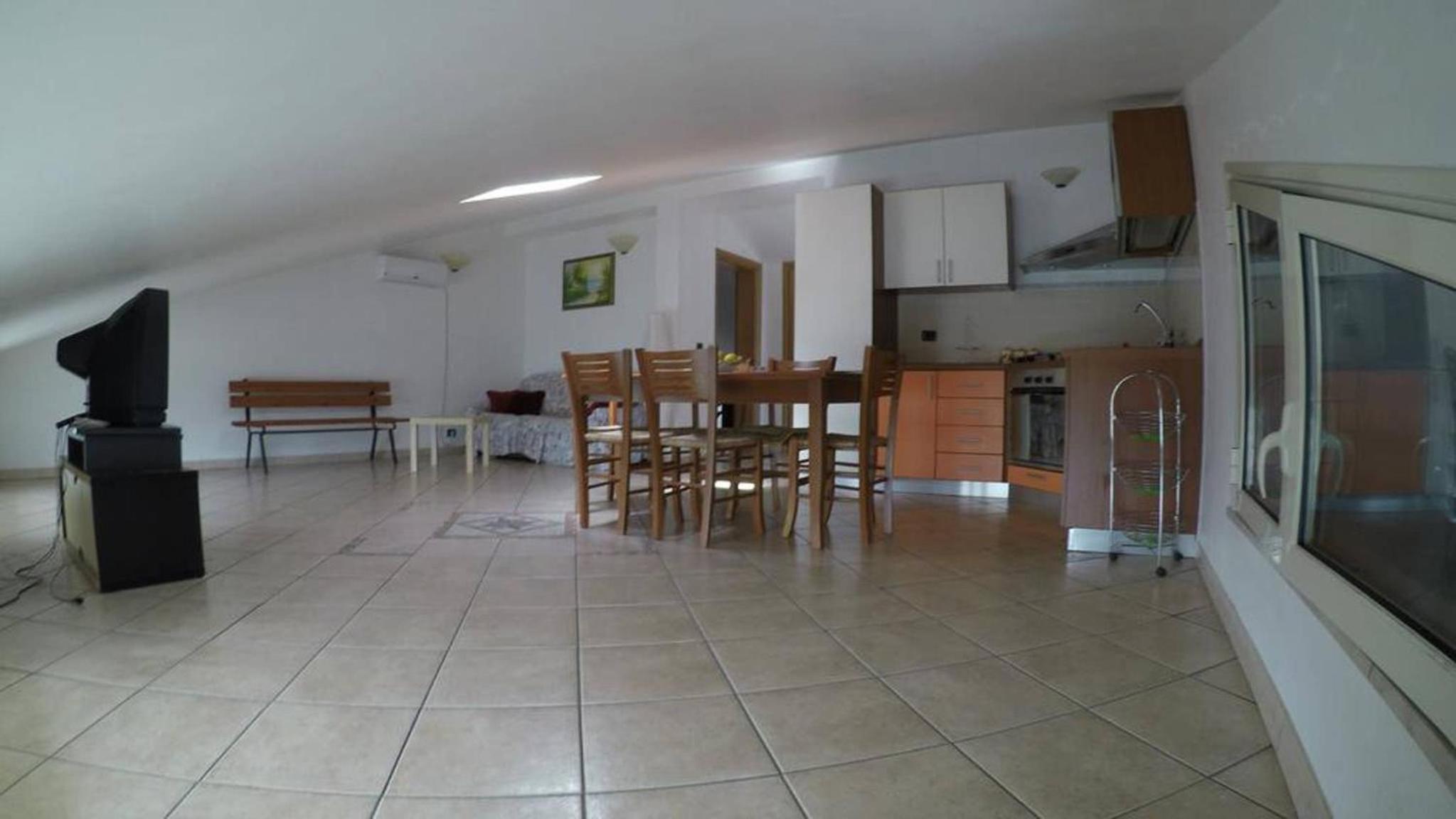 Villa Mora on two levels 50 meters from the sea - wi-fi view 4