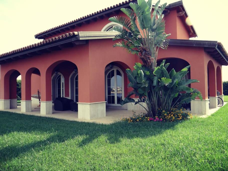 Villa -Resort Marinagri
