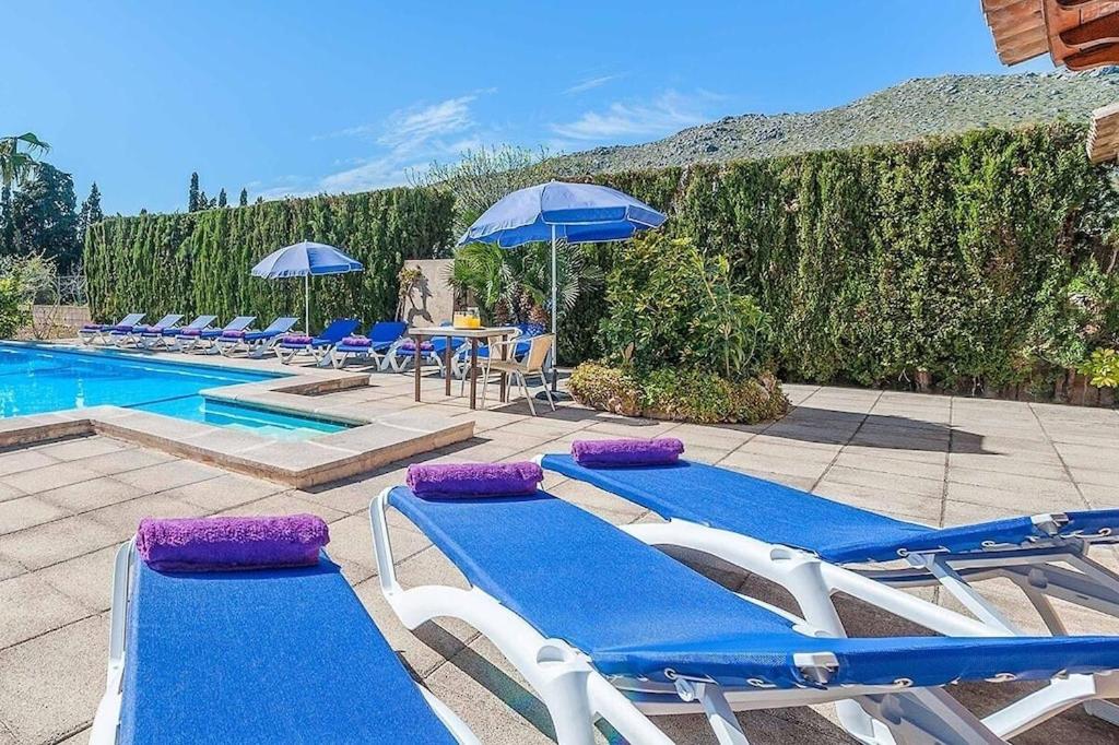 6 bedroom villa a very short to Port Pollensa by Renthousing view 4