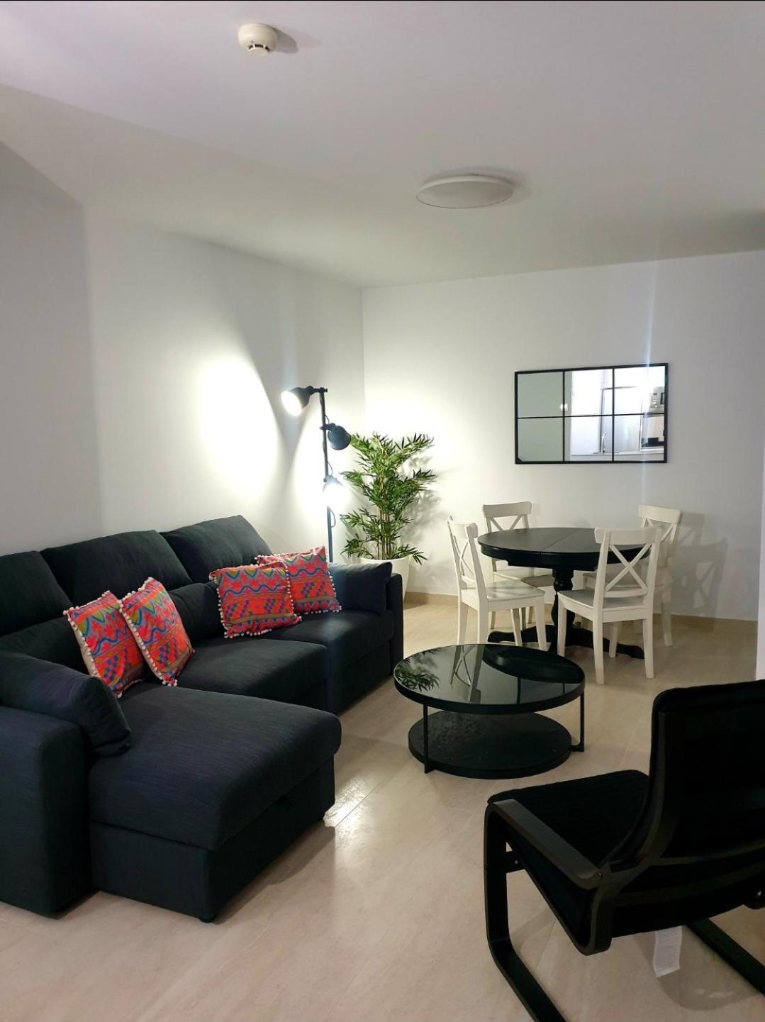 LHOME CÁDIZ