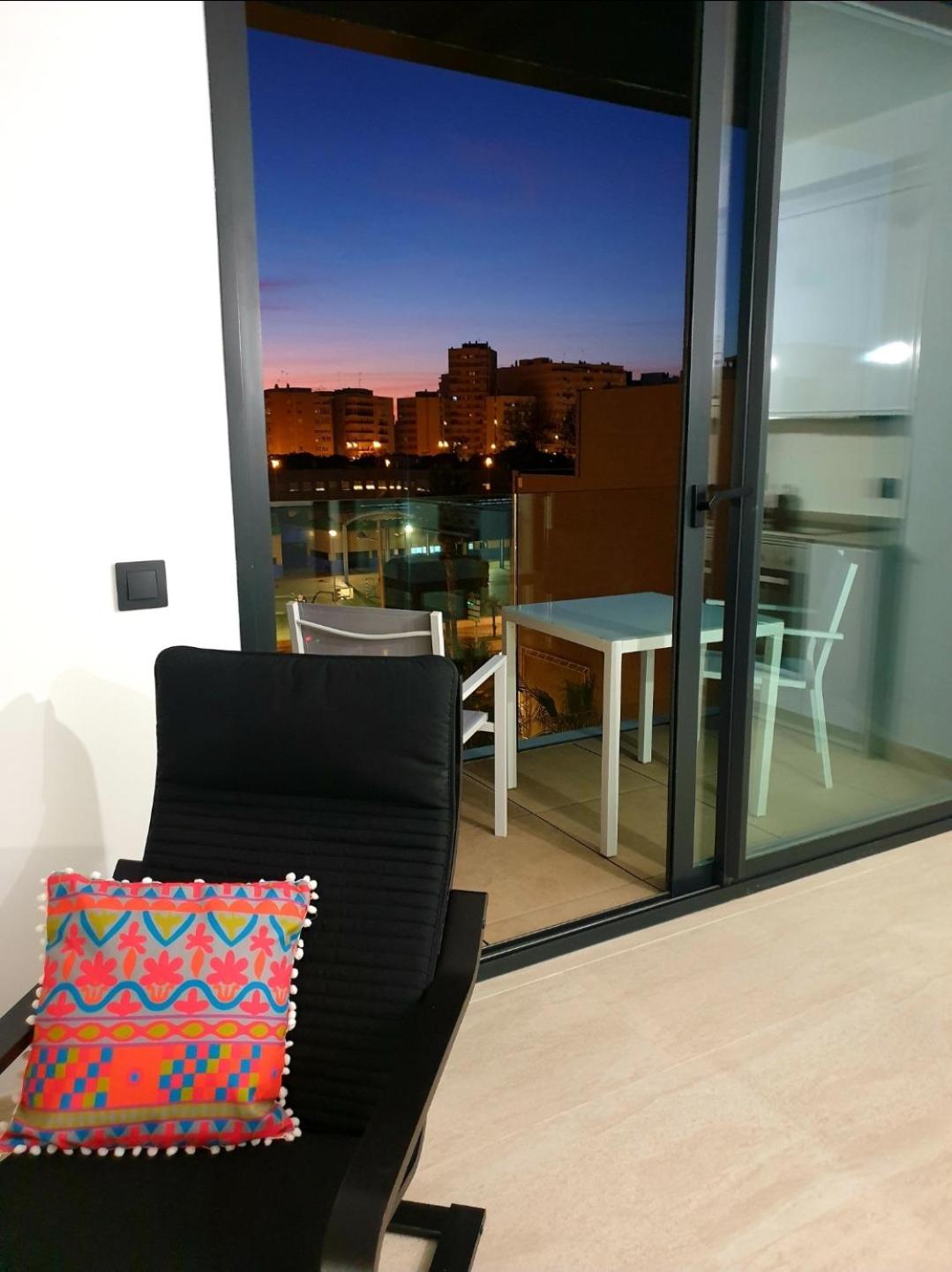 LHOME CÁDIZ