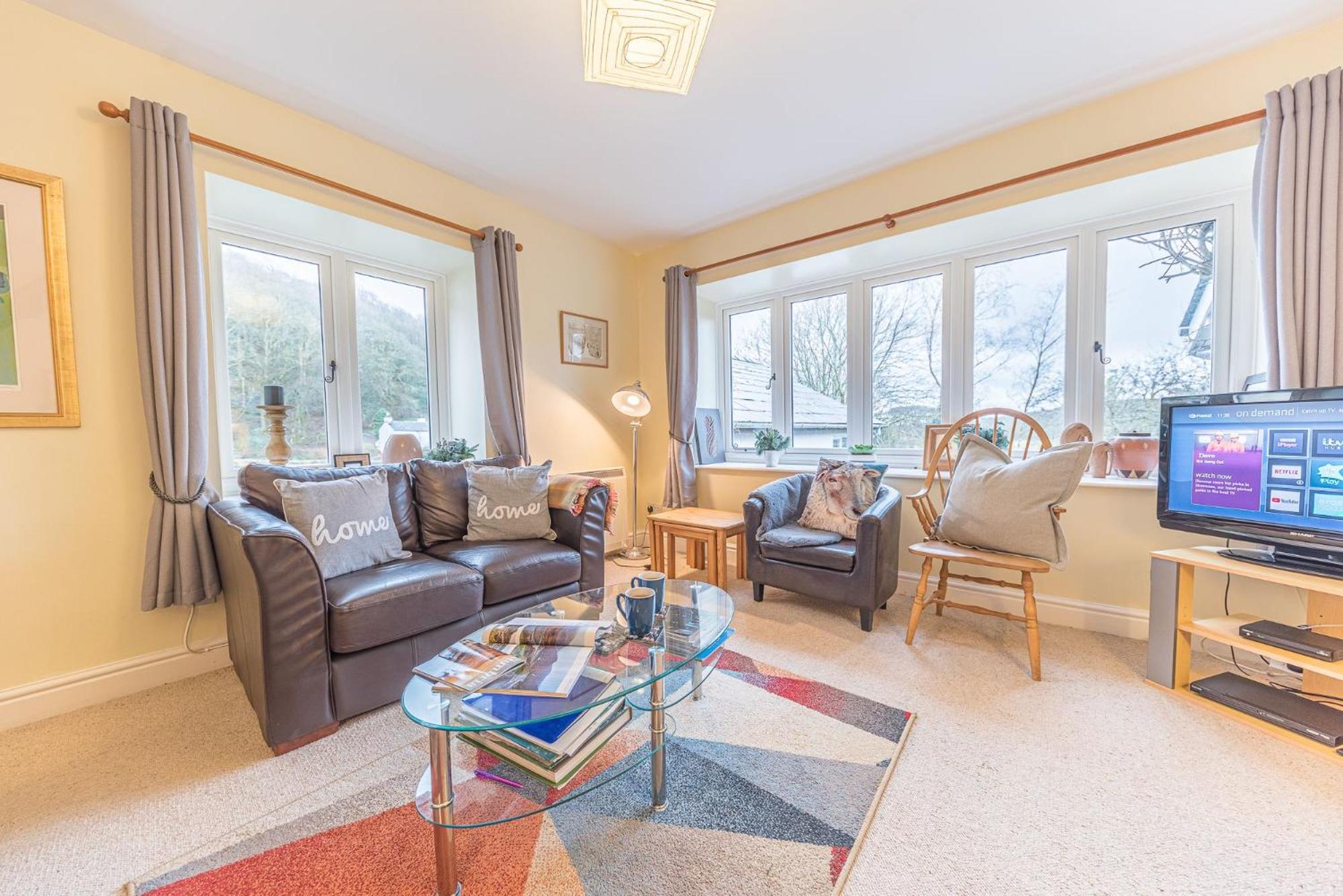 Waingarth Cottage Grizedale Forest & Satterthwaite view 3