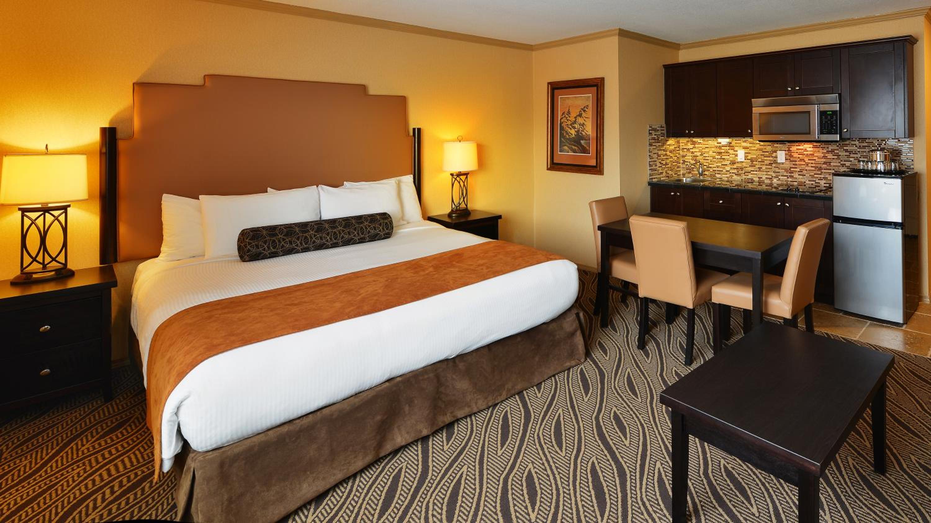 Golden Vacations - Prestige Inn Golden - Property Image 5