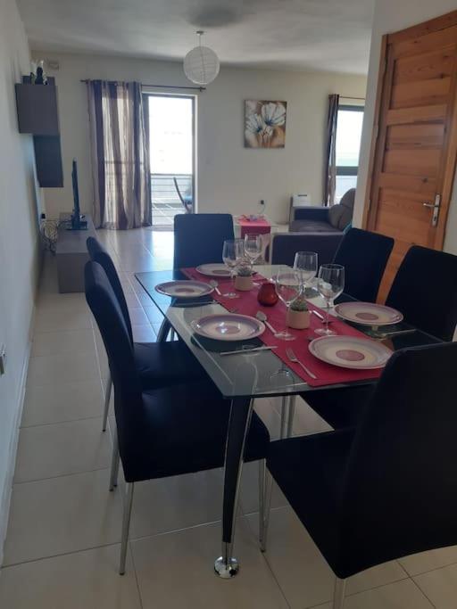 Lovely two bedroom apartment photo 4