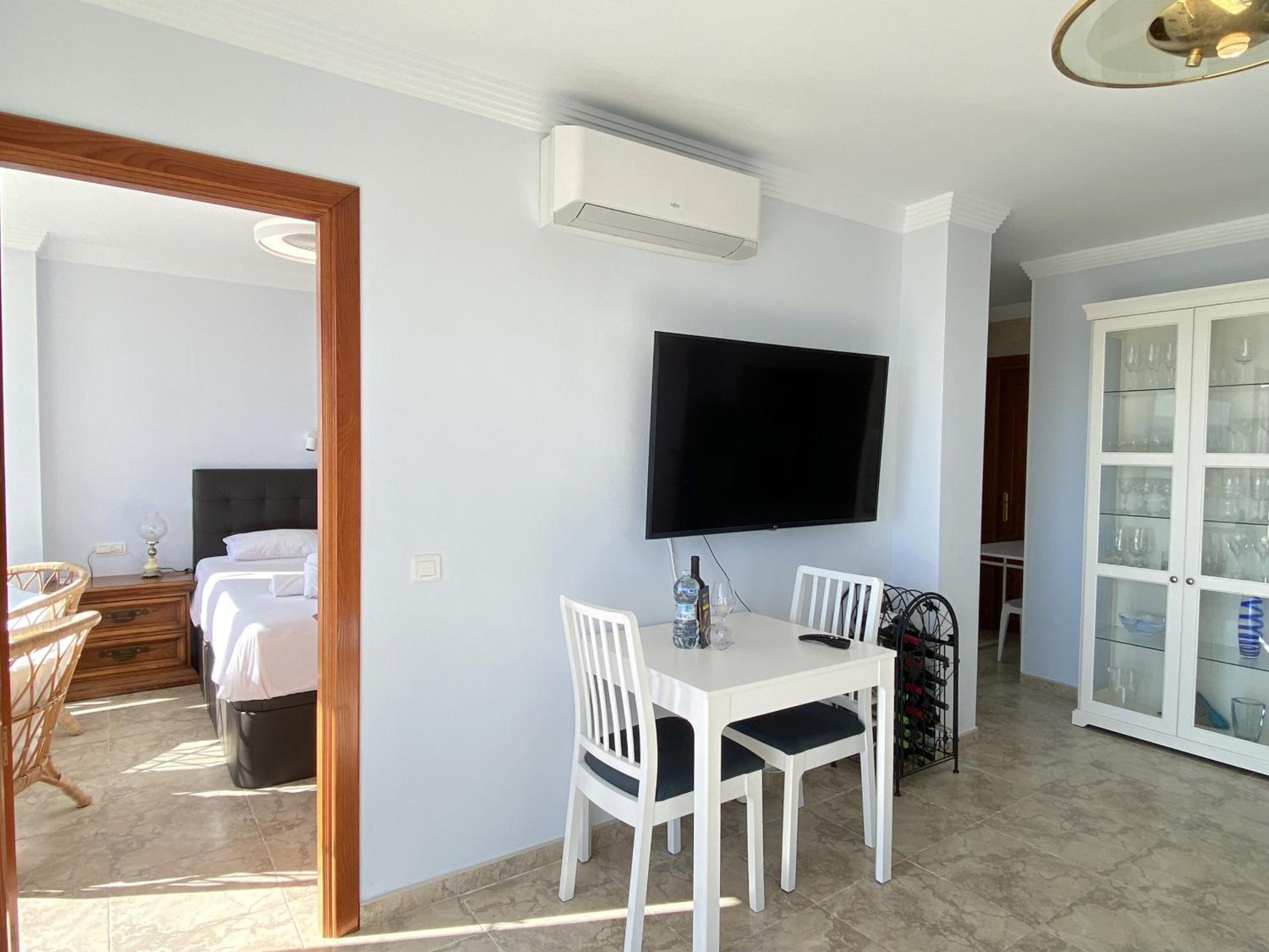 Delfin 3º3 Seaview Casasol view 5