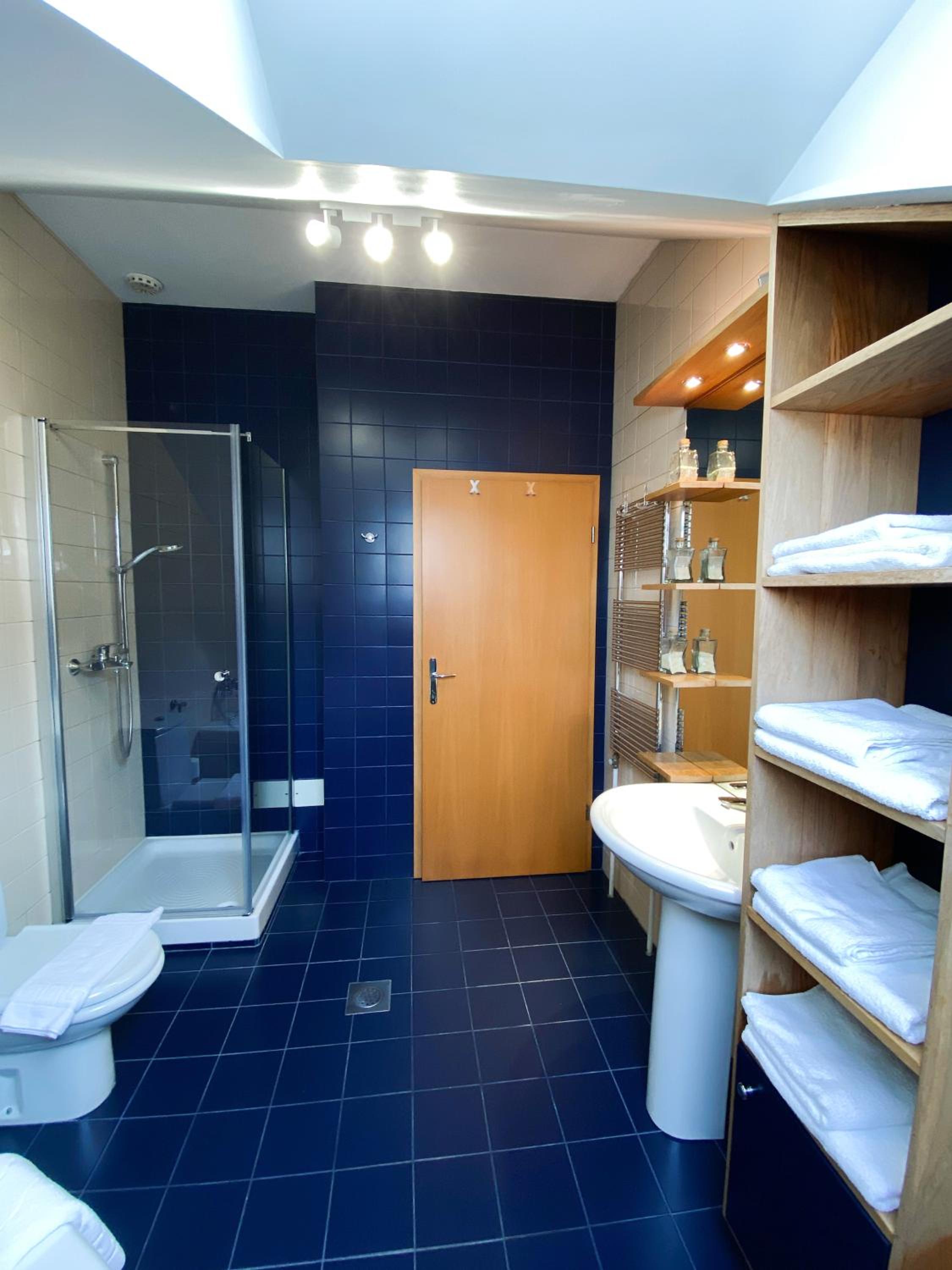 Photo 44