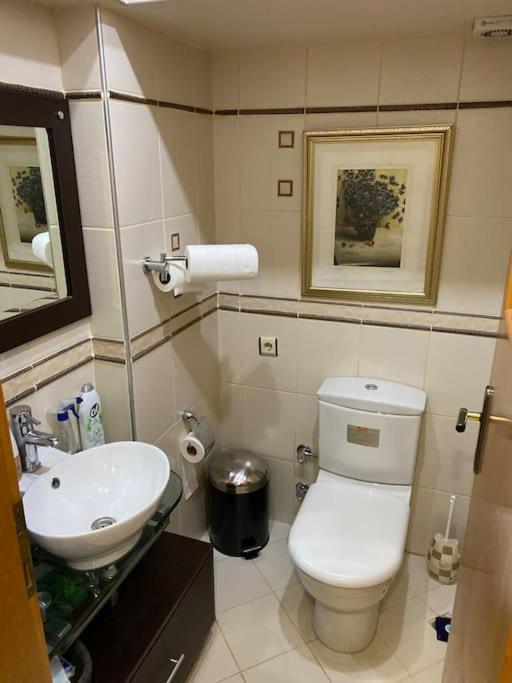 İstanbul Boğaz’ında, bahçeli, 5 katlı Villa-500m2