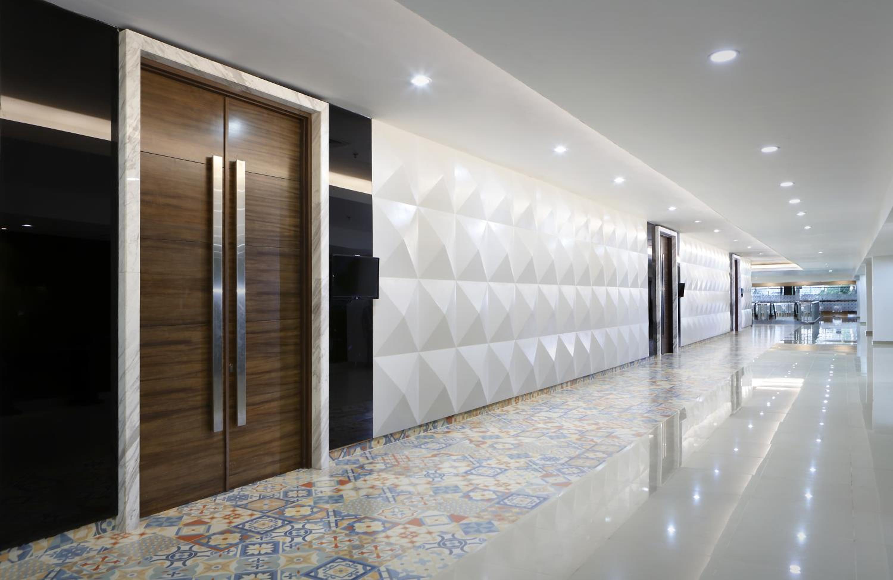 meeting & event spaces