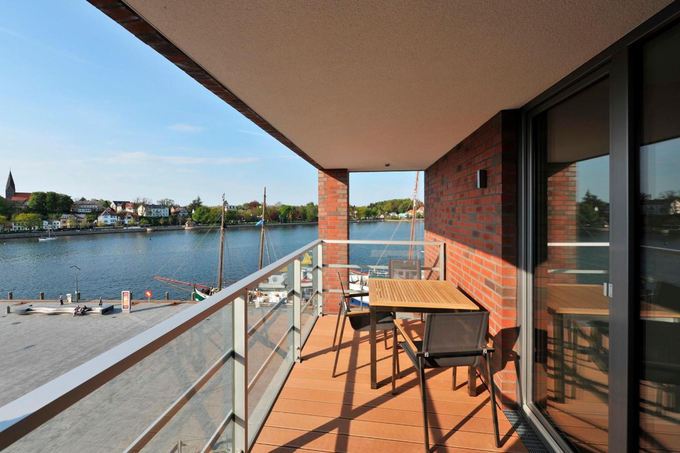 Apartment 39