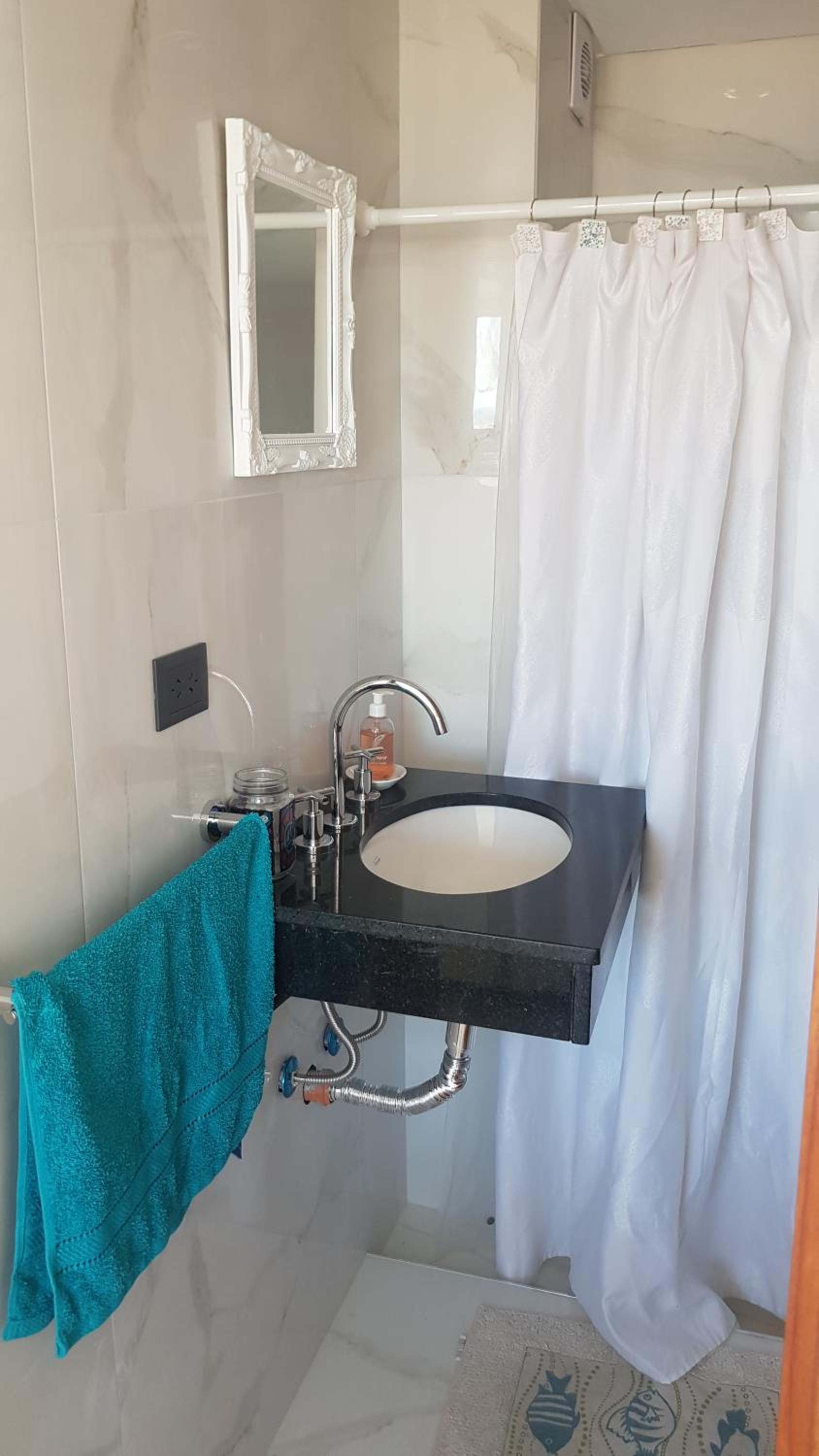 Semipiso Casaverde,con doble vista al mar, frente a la playa!con cochera y balcón terraza