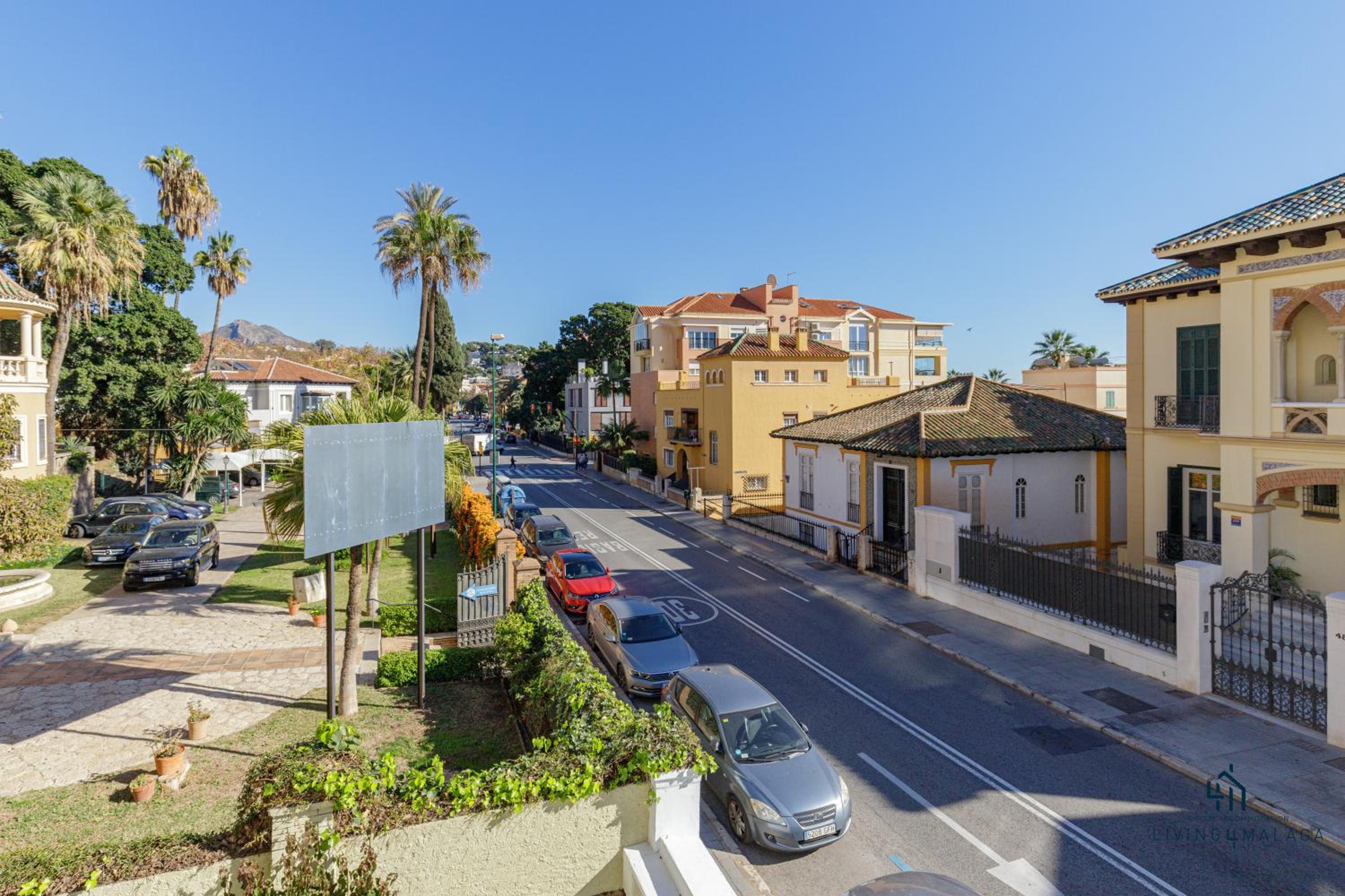 Bright Classic House Near La Malagueta REMS