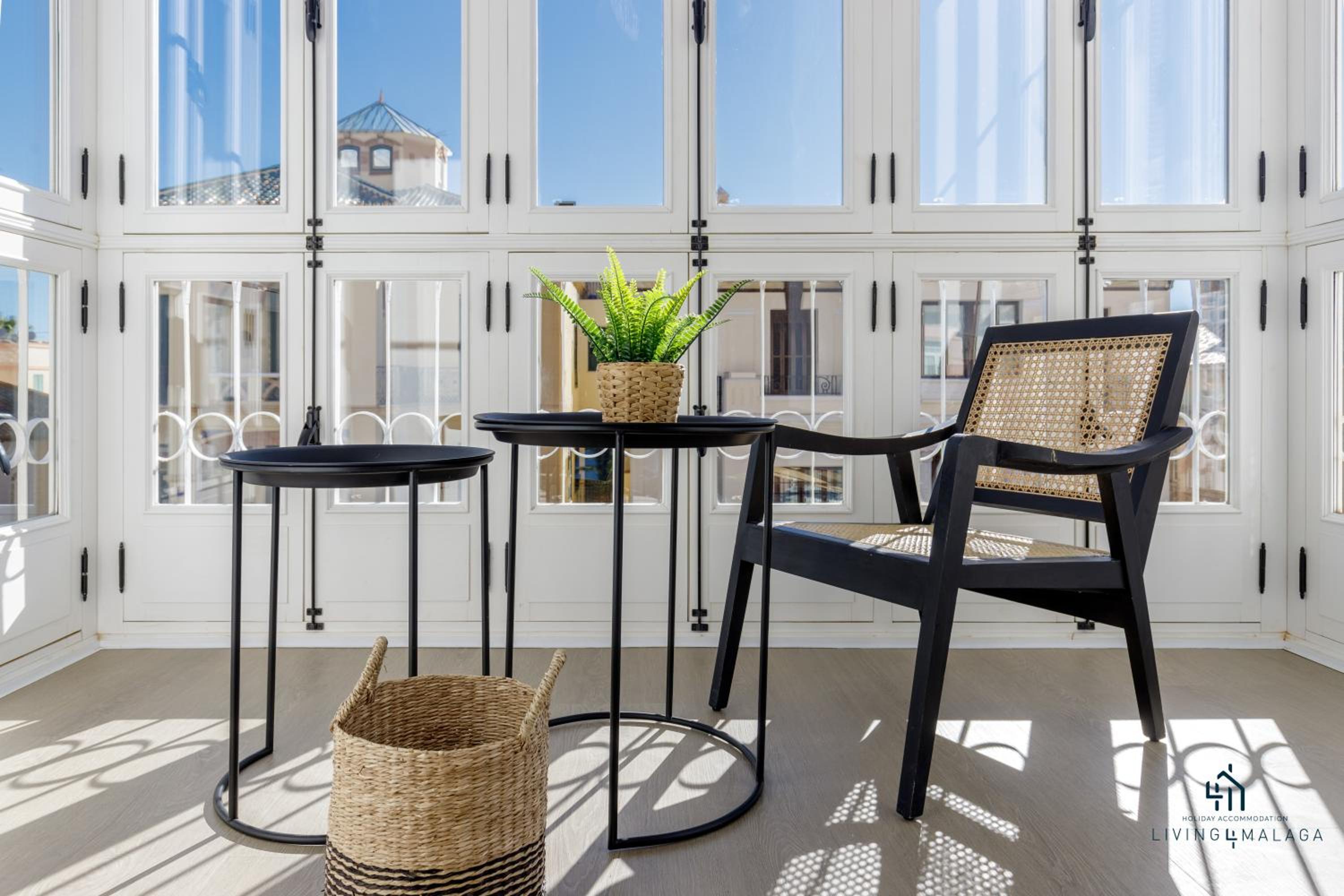 Bright Classic House Near La Malagueta REMS