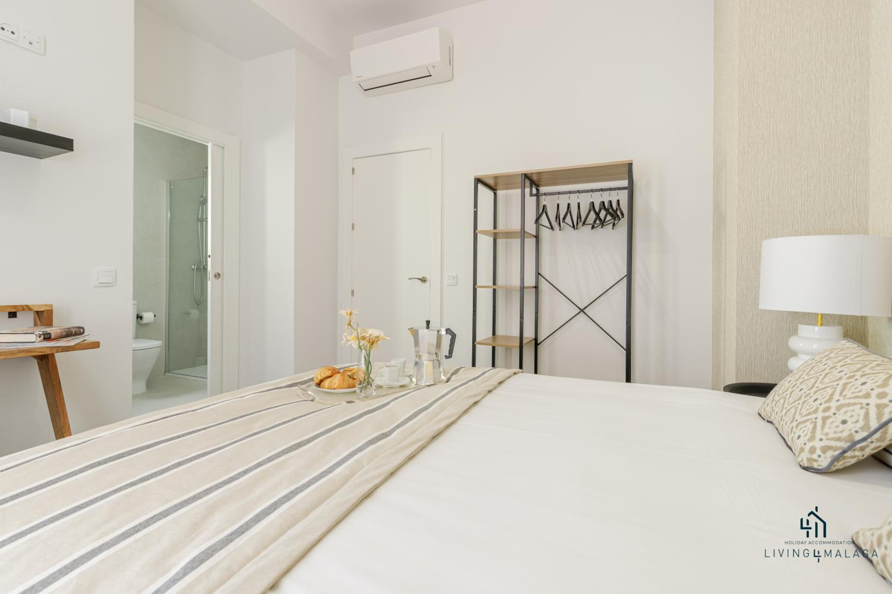 Bright Classic House Near La Malagueta REMS
